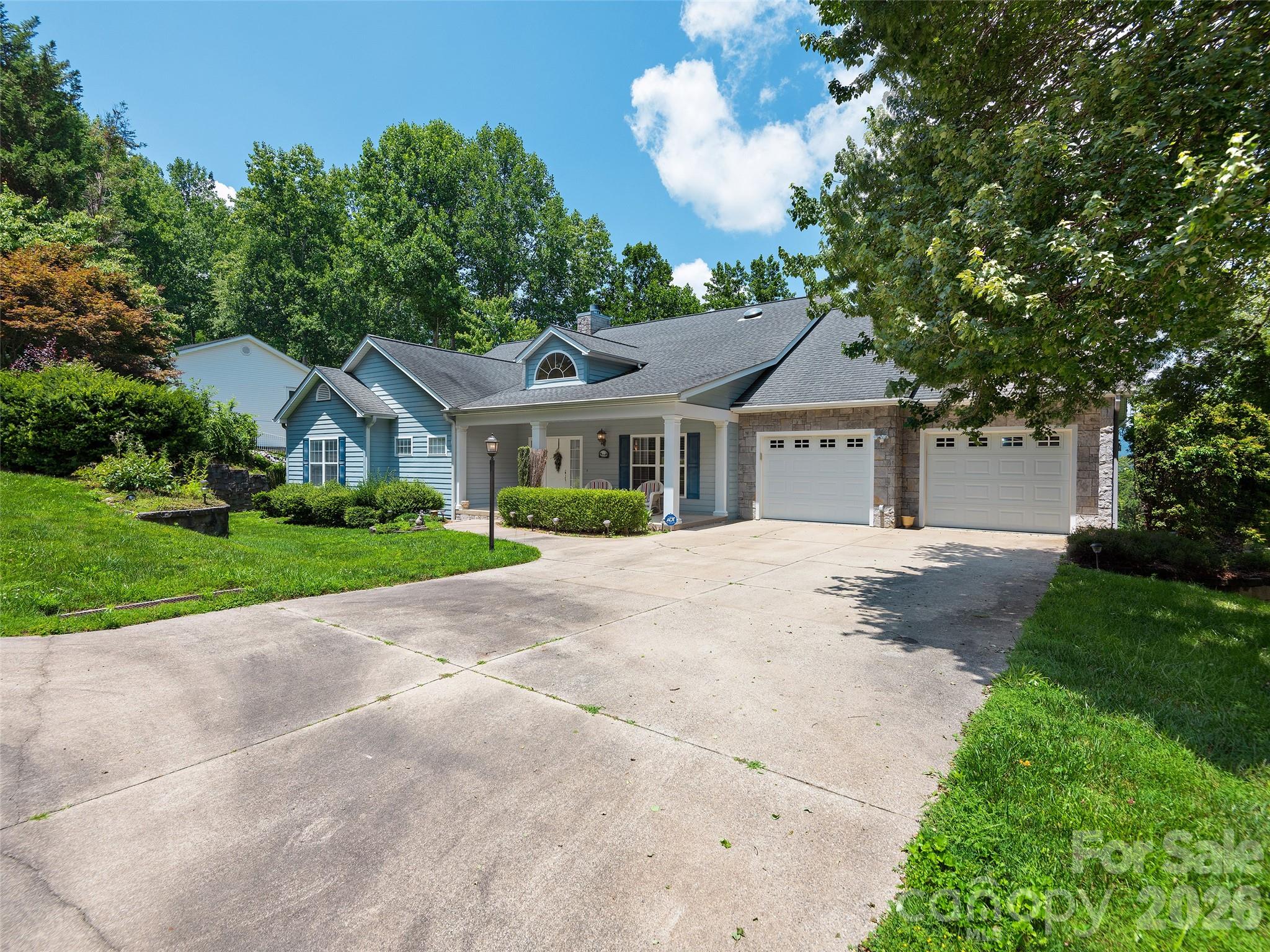 2nd image of 84 Red Cedar Dr, Hendersonville, NC 28792 | MLS# 4403937