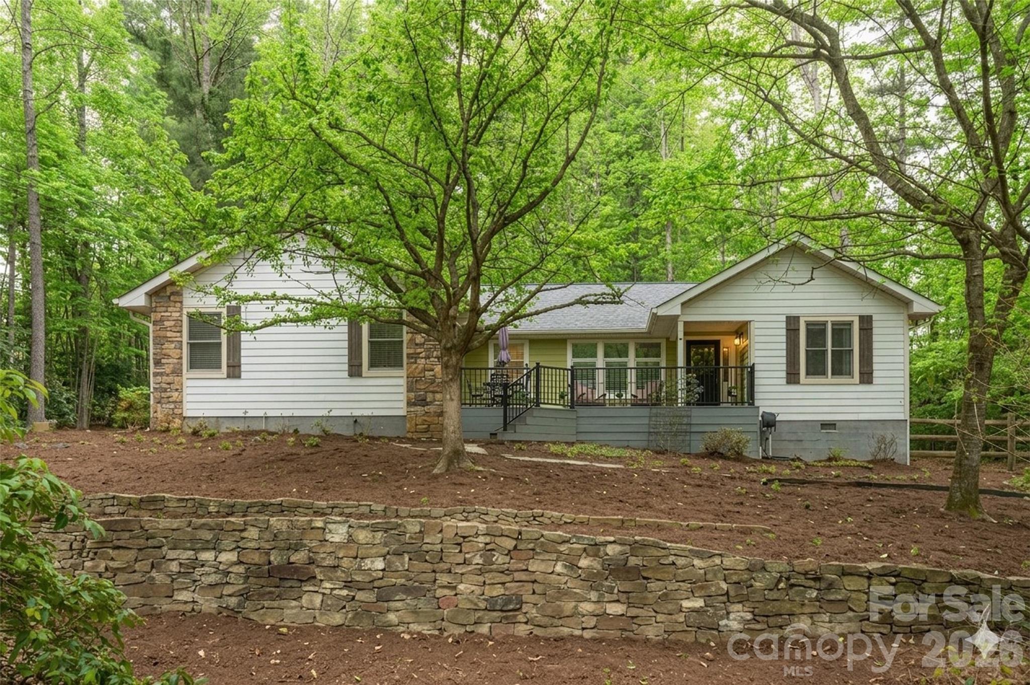 1st image of 128 Camellia Wy, Hendersonville, NC 28739 | MLS# 4404183