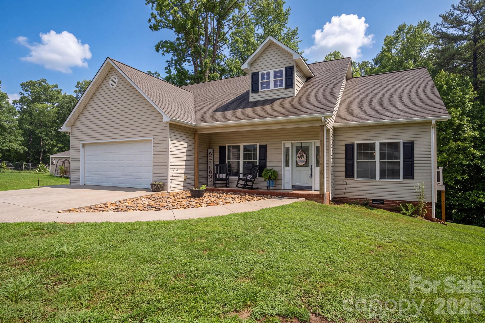 2nd image of 142 Azalea Dr, Connelly Springs, NC 28612 | MLS# 4404282