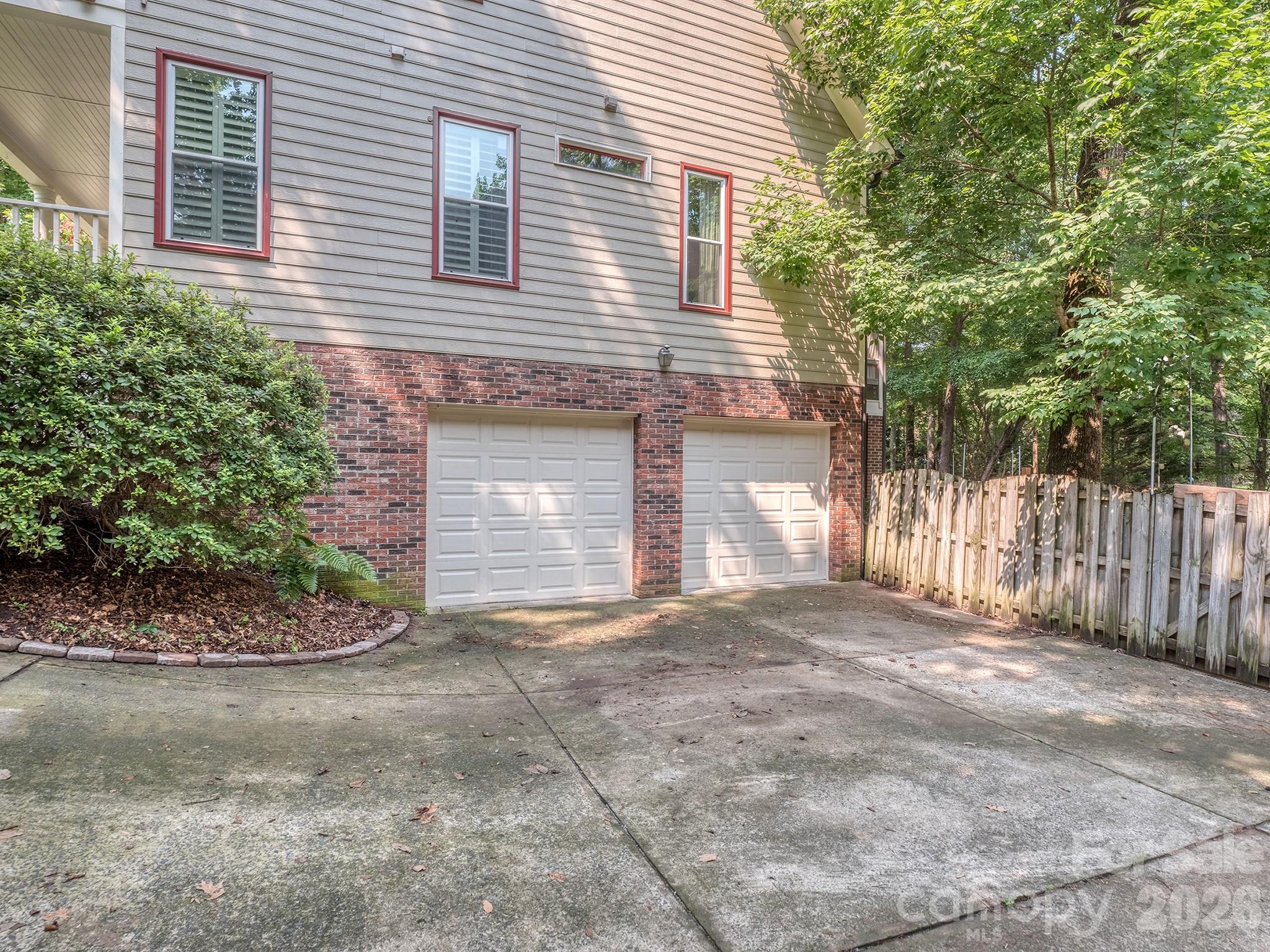 3rd image of 223 N Brackenbury Ln, Charlotte, NC 28270 | MLS# 4404360