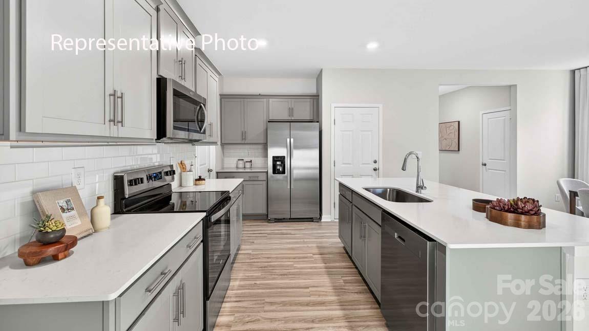 3rd image of 5136 Parker Forest Dr, Charlotte, NC 28215 | MLS# 4404381