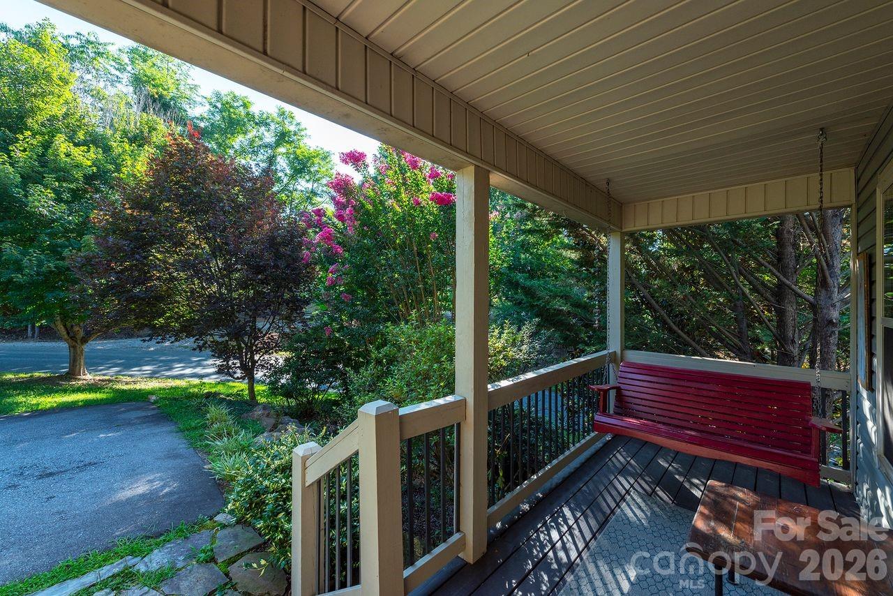 27th image of 43 Flynn Branch Rd, Asheville, NC 28804 | MLS# 4404433