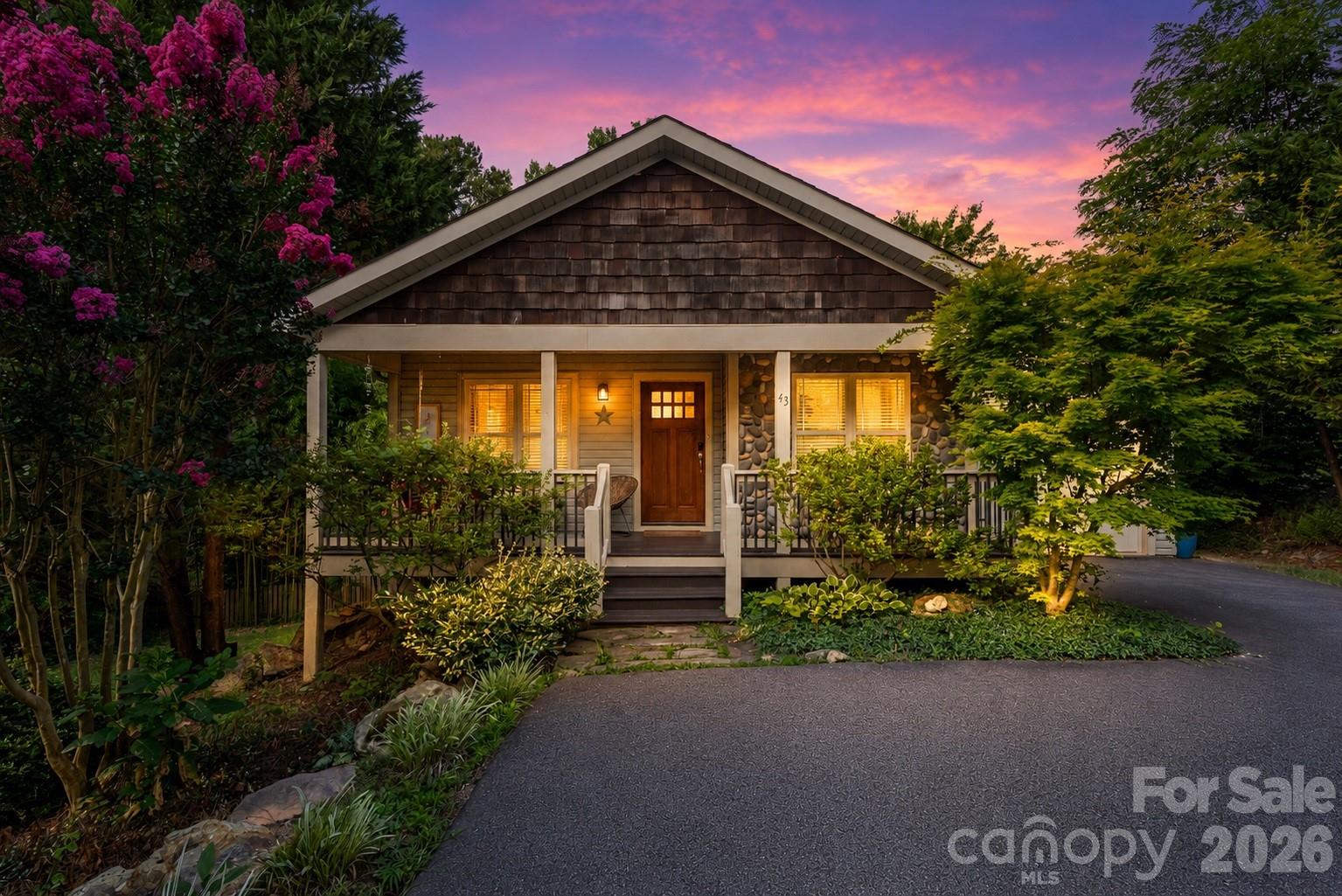 1st image of 43 Flynn Branch Rd, Asheville, NC 28804 | MLS# 4404433