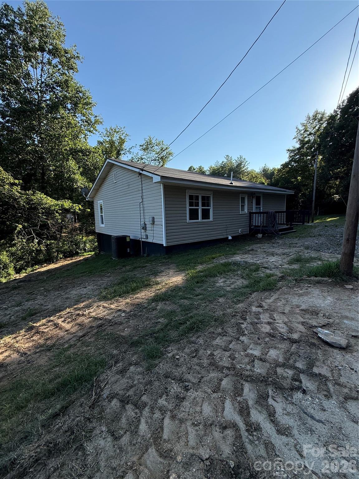 4th image of 3028 Playmore Beach Rd, Morganton, NC 28655 | MLS# 4404435