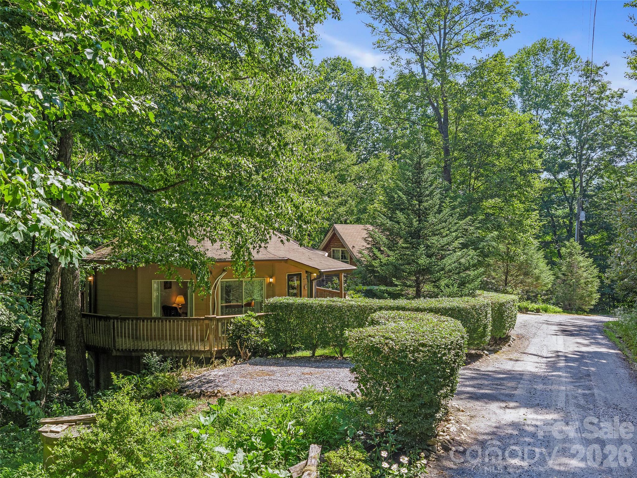 Homes for sale in Bakersville, NC | 284 Simmons Ridge Rd, Bakersville, NC 28705 | MLS# 4404444