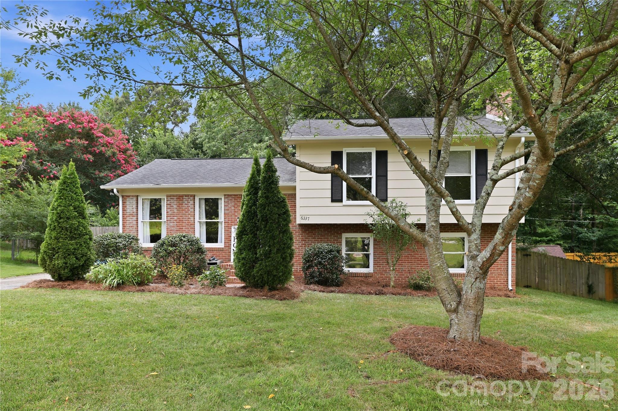 2nd image of 6337 Welford Rd, Charlotte, NC 28211 | MLS# 4404459