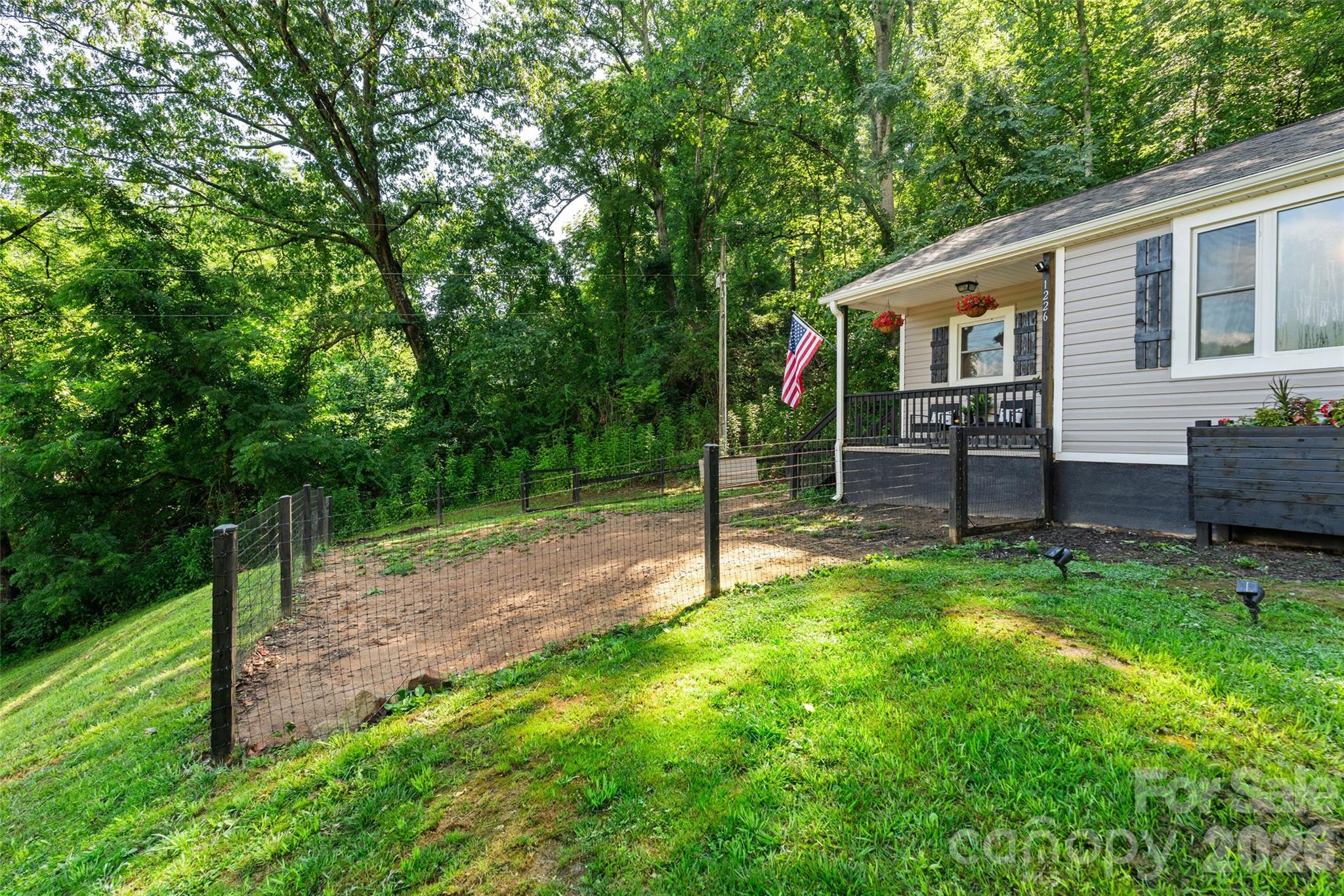 Homes for sale in Leicester, NC | 1226 Newfound Rd, Leicester, NC 28748 | MLS# 4404463