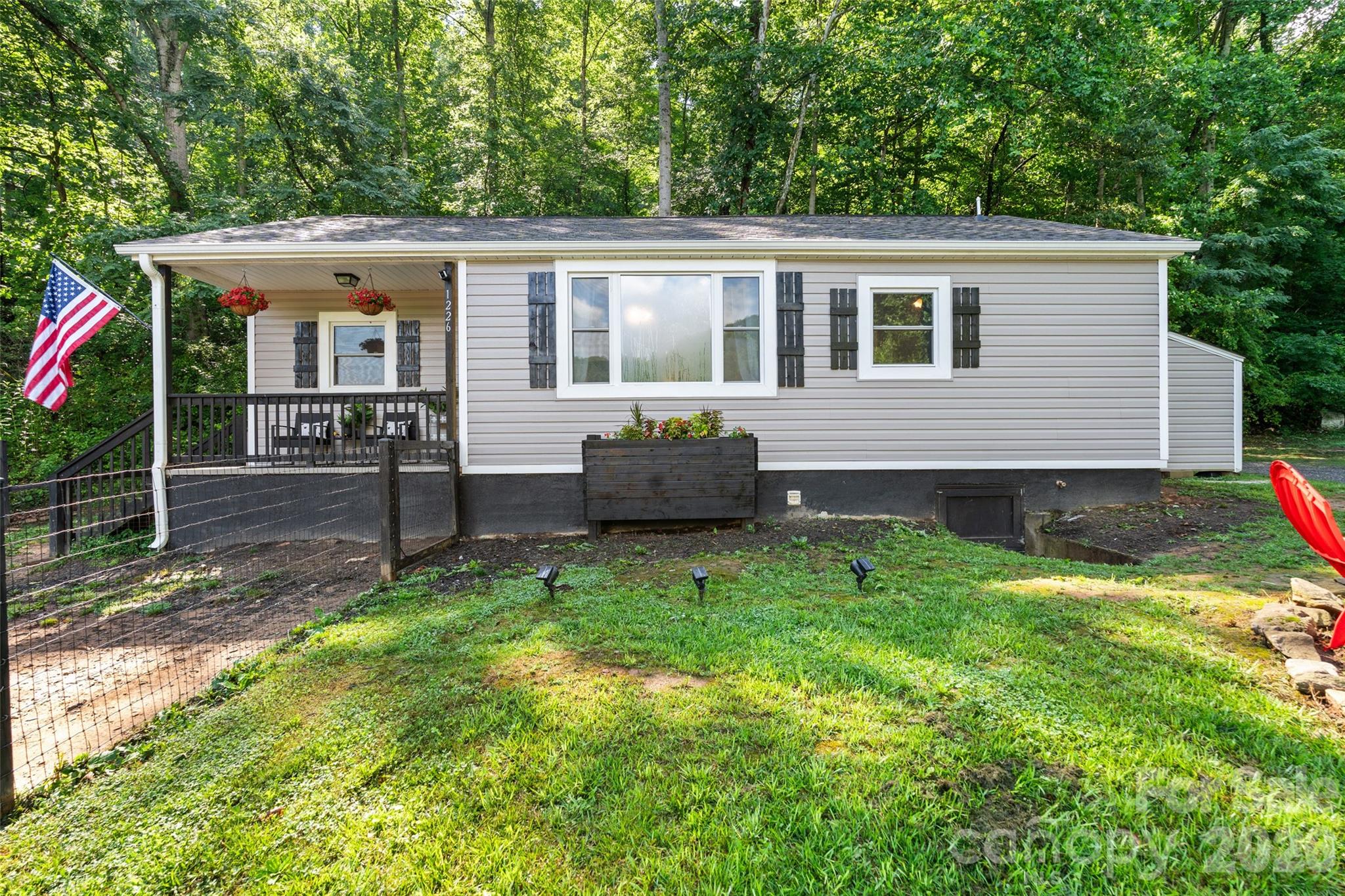 Homes for sale in Leicester, NC | 1226 Newfound Rd, Leicester, NC 28748 | MLS# 4404463