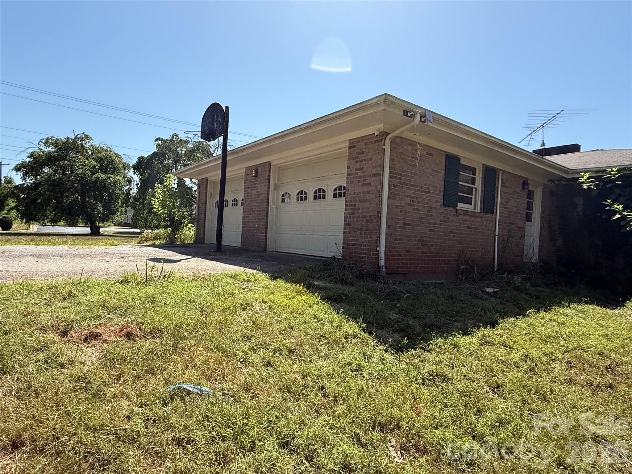Homes for sale in North Wilkesboro, NC | 649 Curtis Bridge Rd, North Wilkesboro, NC 28659 | MLS# 4404533