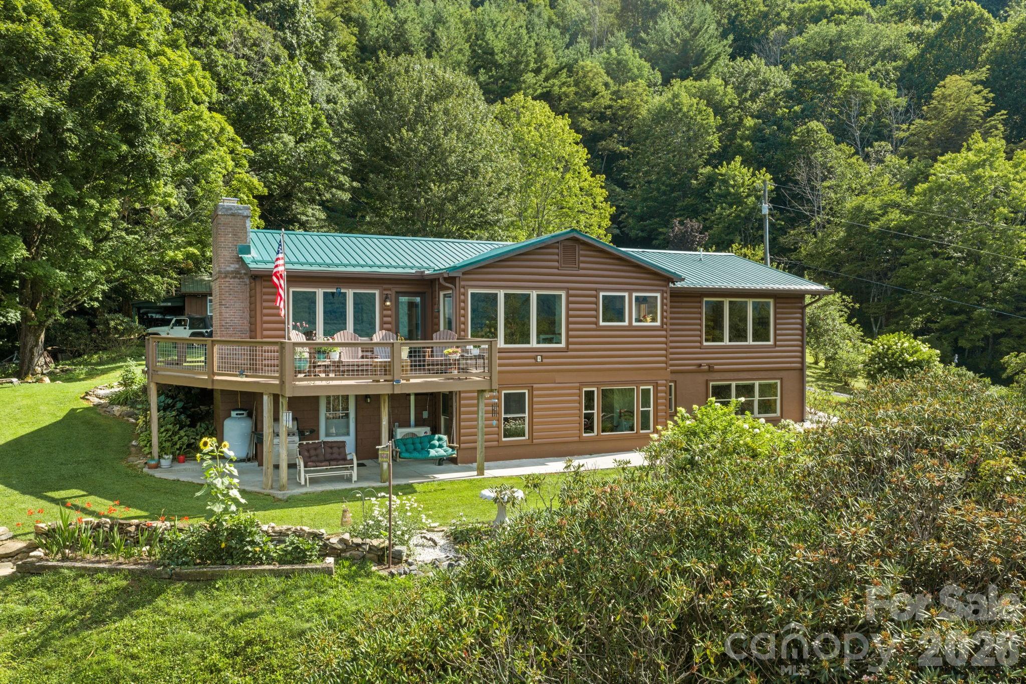 Homes for sale in West Jefferson, NC | 1013 Perry Rd, West Jefferson, NC 28694 | MLS# 4404579