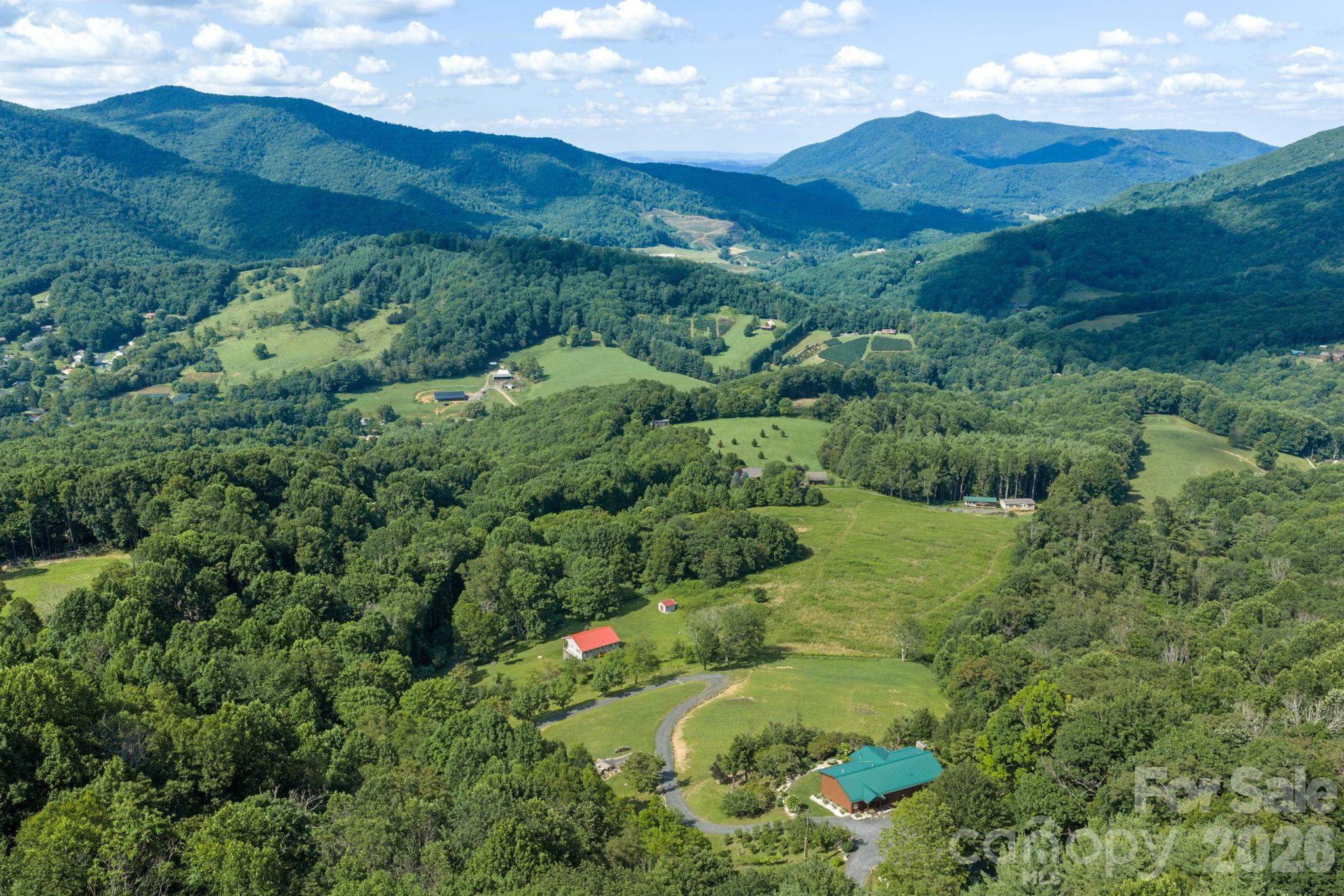 Homes for sale in West Jefferson, NC | 1013 Perry Rd, West Jefferson, NC 28694 | MLS# 4404579