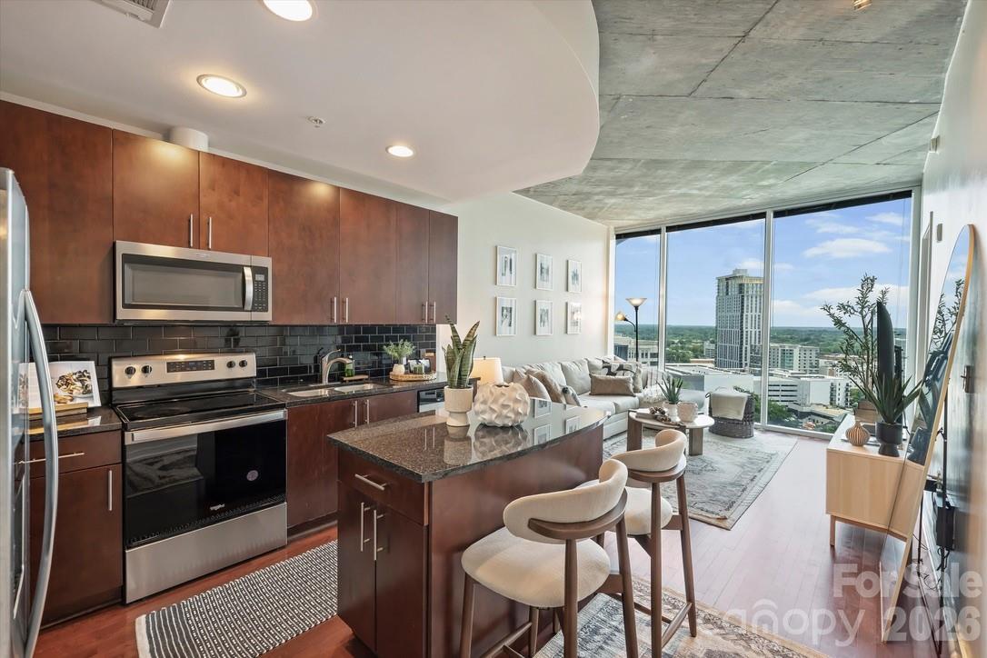 5th image of 210 N Church Street Street #1711, Charlotte, NC 28202 | MLS# 4404603