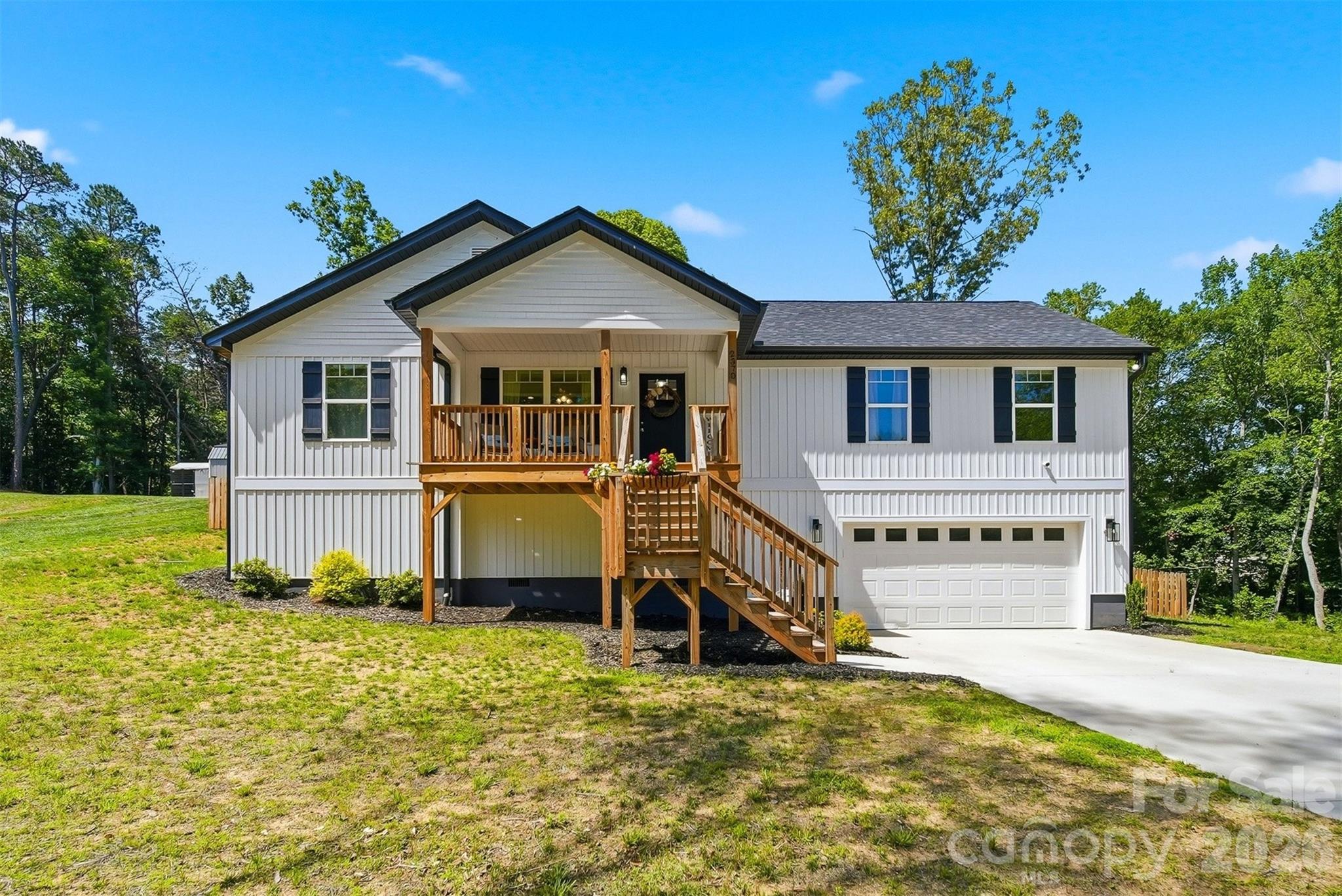Homes for sale in Granite Falls, NC | 2370 Ellen St, Granite Falls, NC 28630 | MLS# 4404690