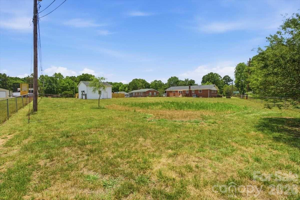 24th image of 990 Colonial Dr, China Grove, NC 28023 | MLS# 4404839