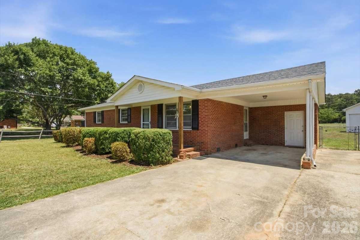 4th image of 990 Colonial Dr, China Grove, NC 28023 | MLS# 4404839