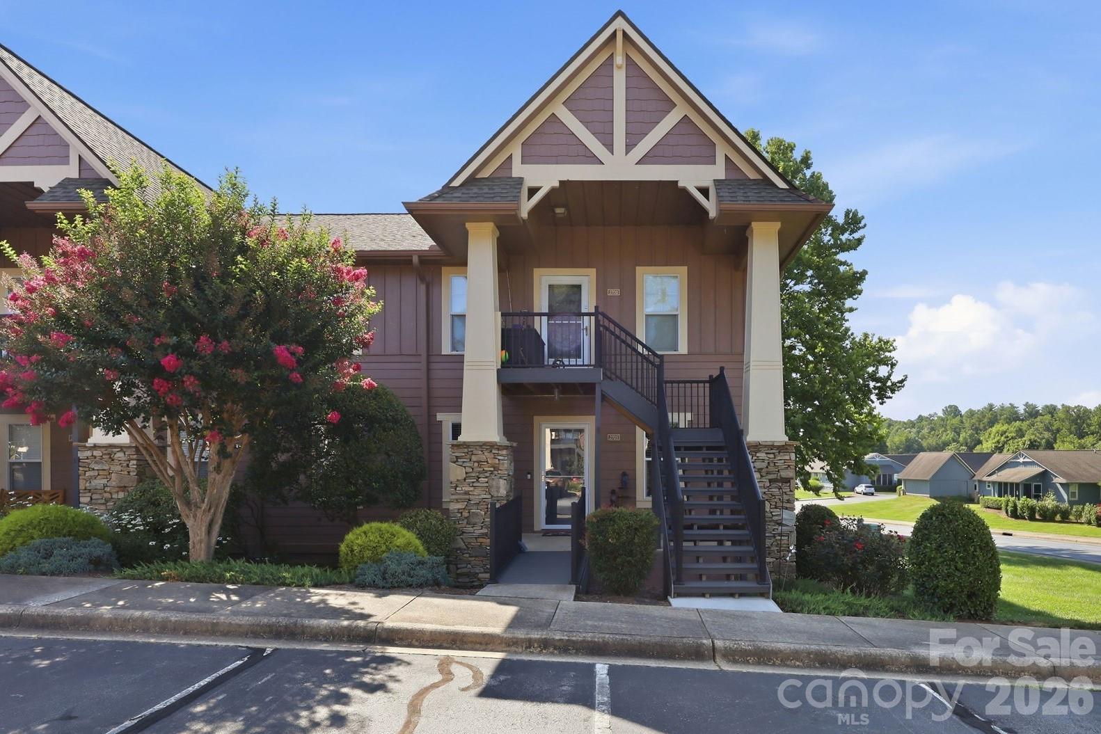 1st image of 2705 Deermouse Wy, Hendersonville, NC 28792 | MLS# 4404914