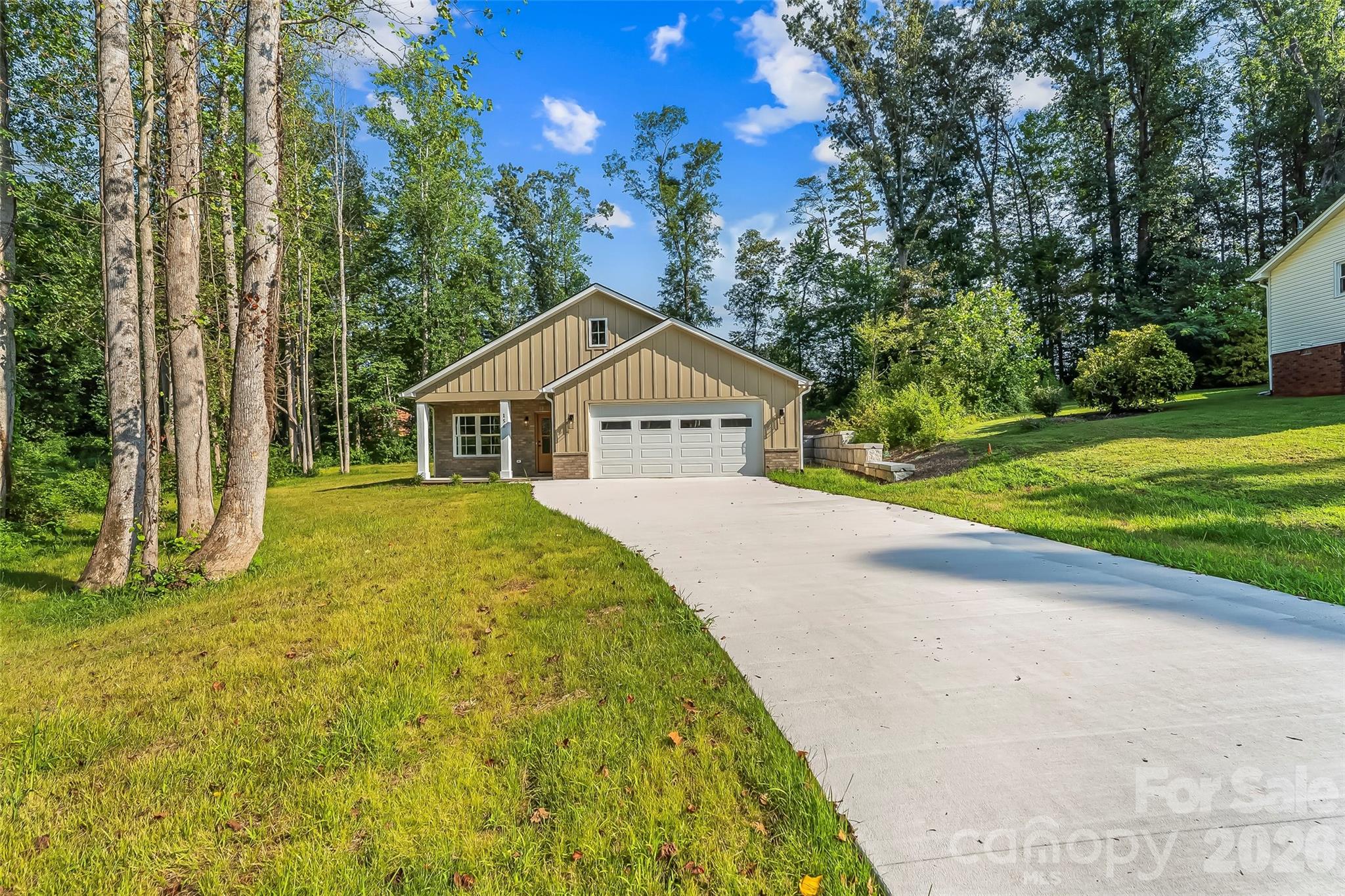2nd image of 156 Oakdale Dr, Morganton, NC 28655 | MLS# 4404974