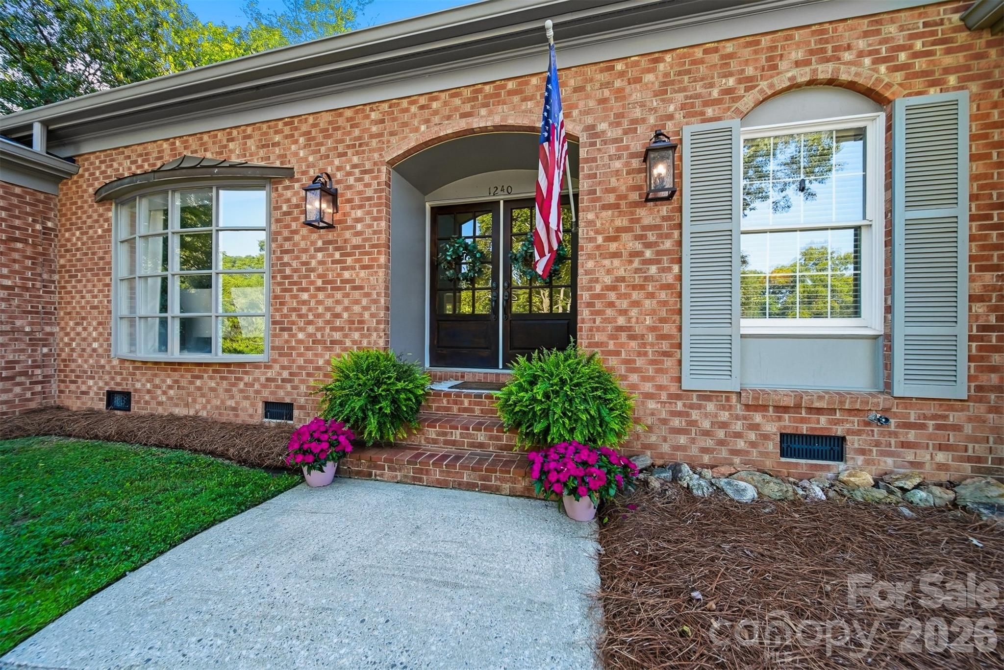 3rd image of 1240 10Th Street Ln Nw, Hickory, NC 28601 | MLS# 4405096