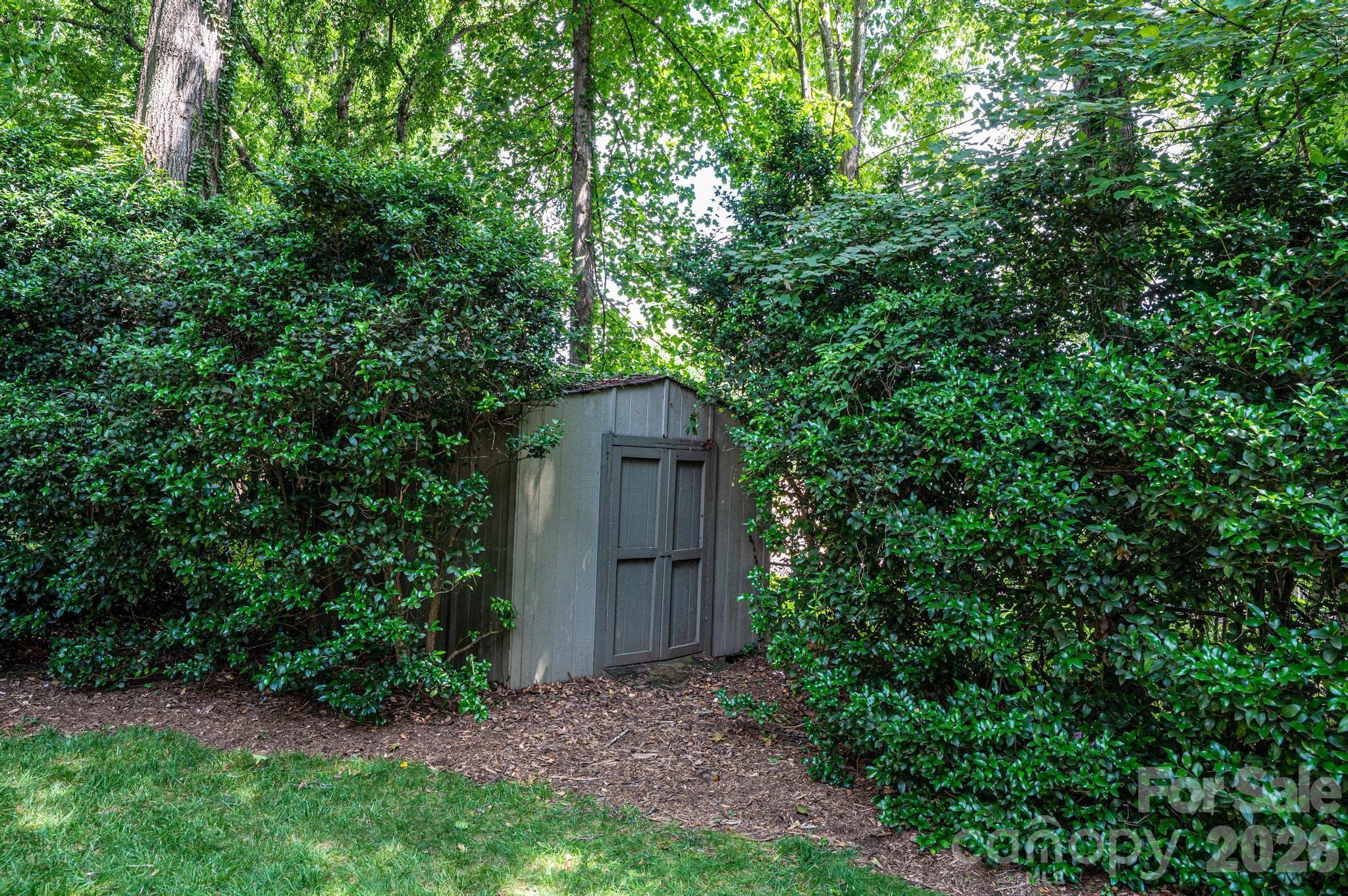 48th image of 2028 10th Street Blvd Nw, Hickory, NC 28601 | MLS# 4405123