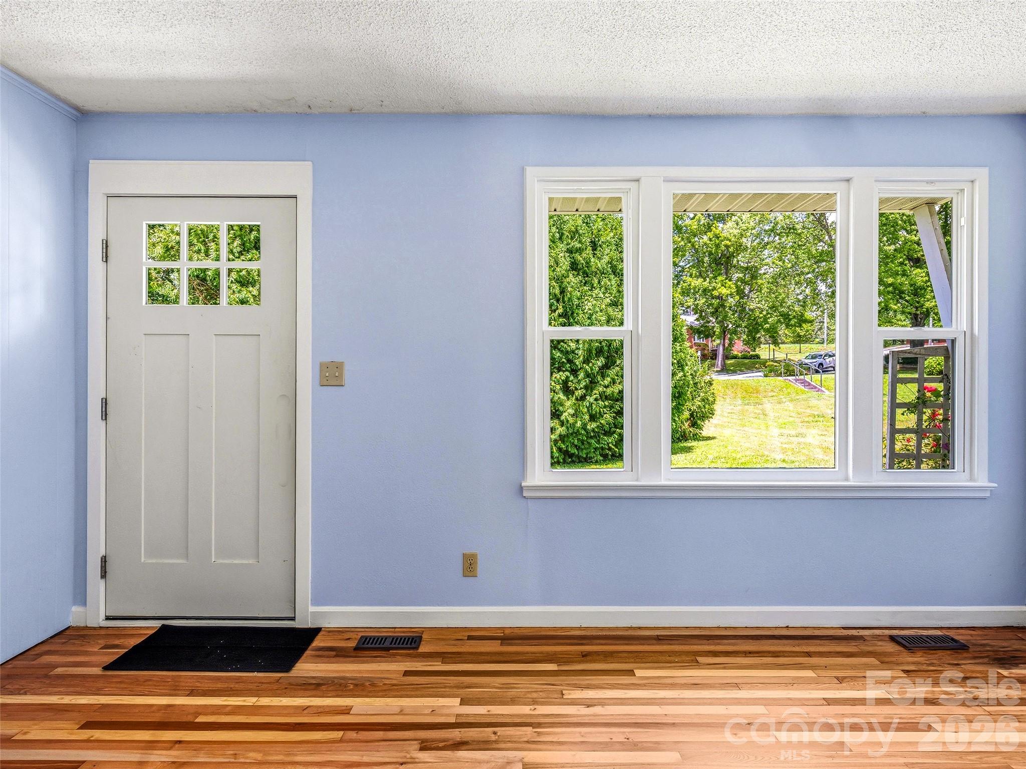 Homes for sale in Brevard, NC | 43 Trowbridge Ln, Brevard, NC 28712 | MLS# 4405175