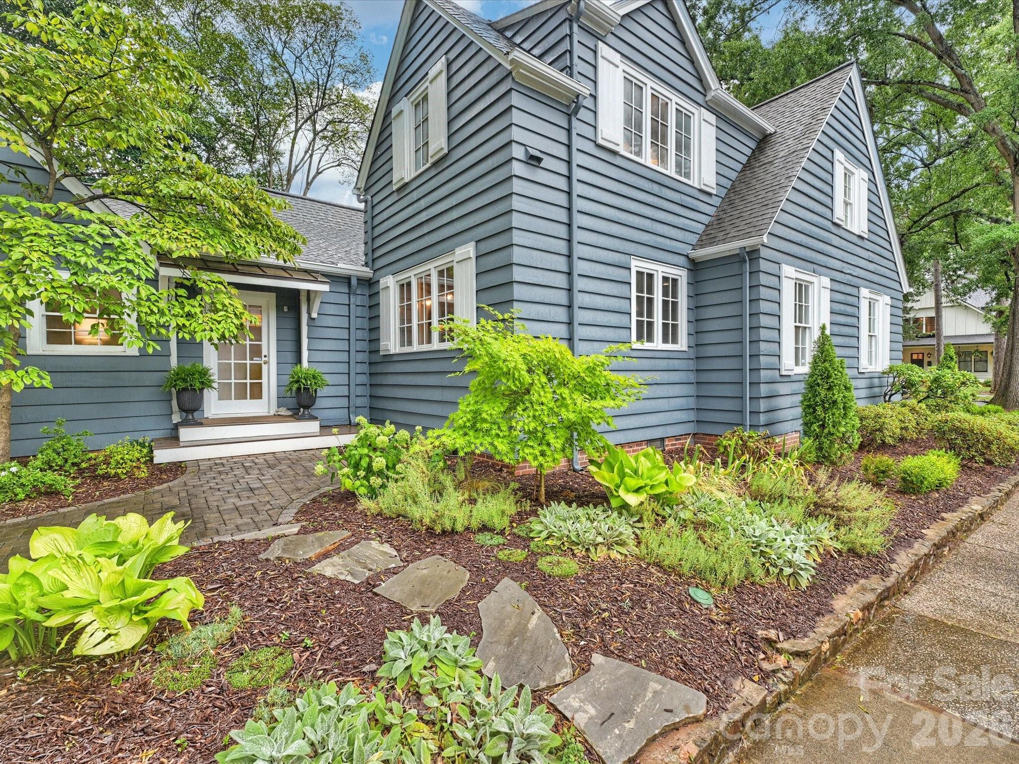 32nd image of 2320 Belvedere Ave, Charlotte, NC 28205 | MLS# 4405334