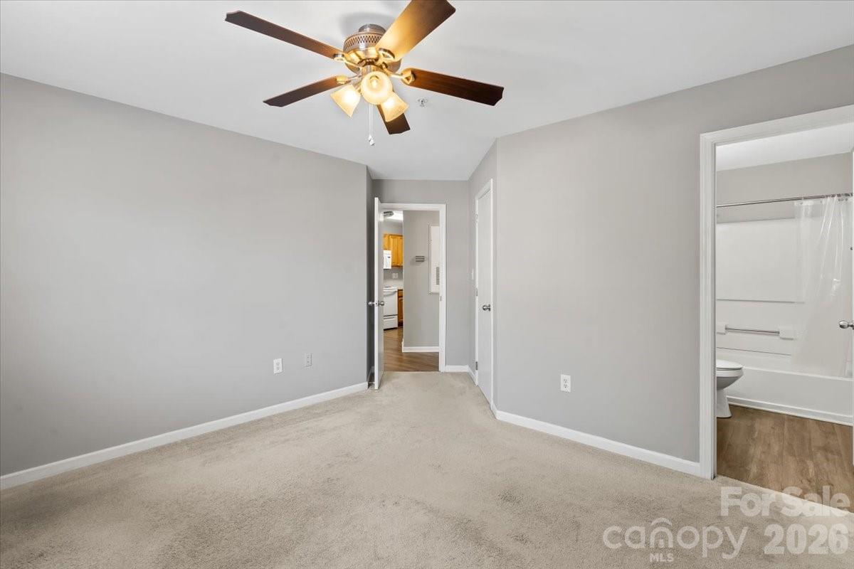 4th image of 9810 Campus Walk Ln, Charlotte, NC 28262