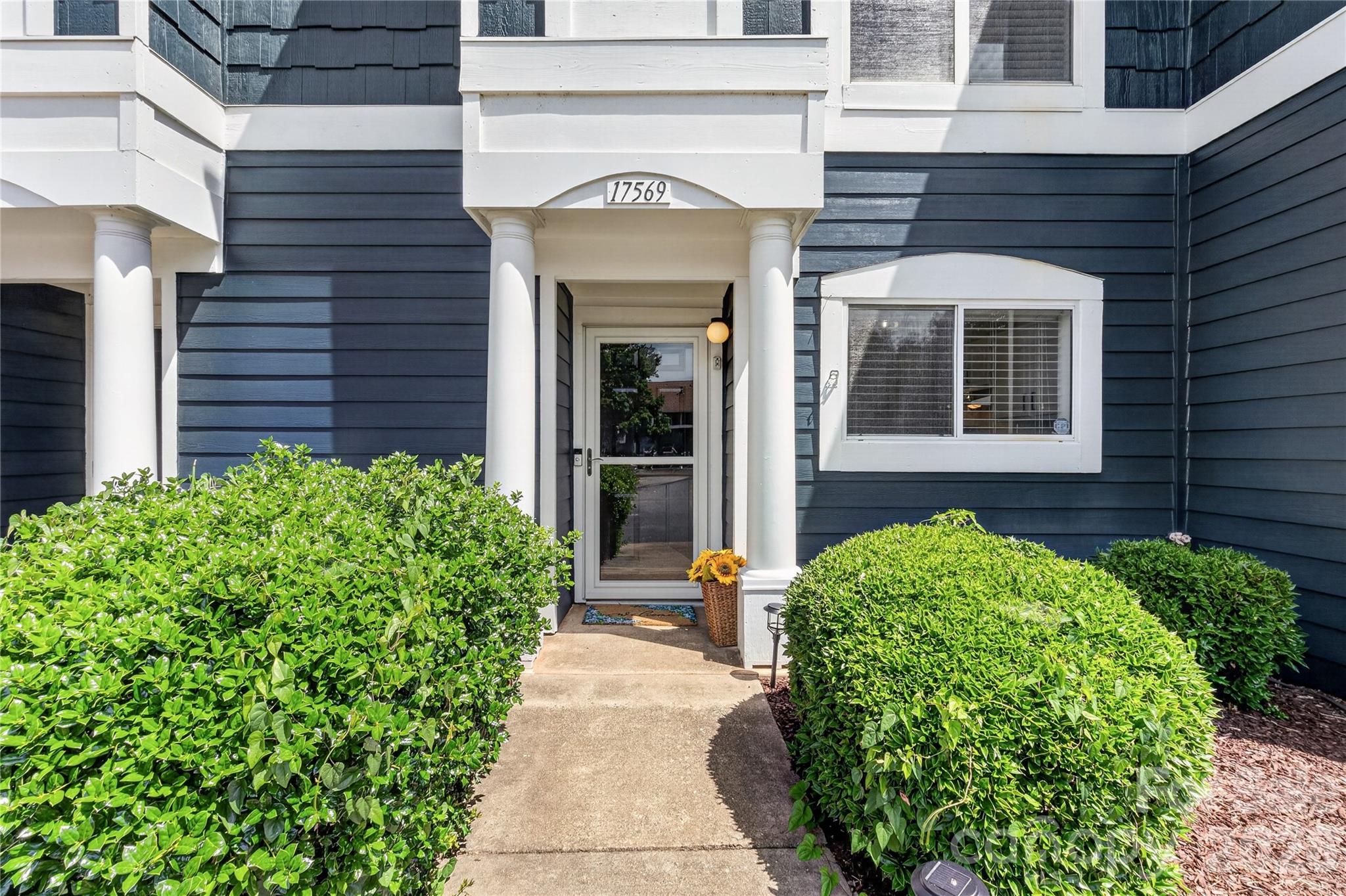 2nd image of 17569 Tuscany Ln, Cornelius, NC 28031 | MLS# 4405454