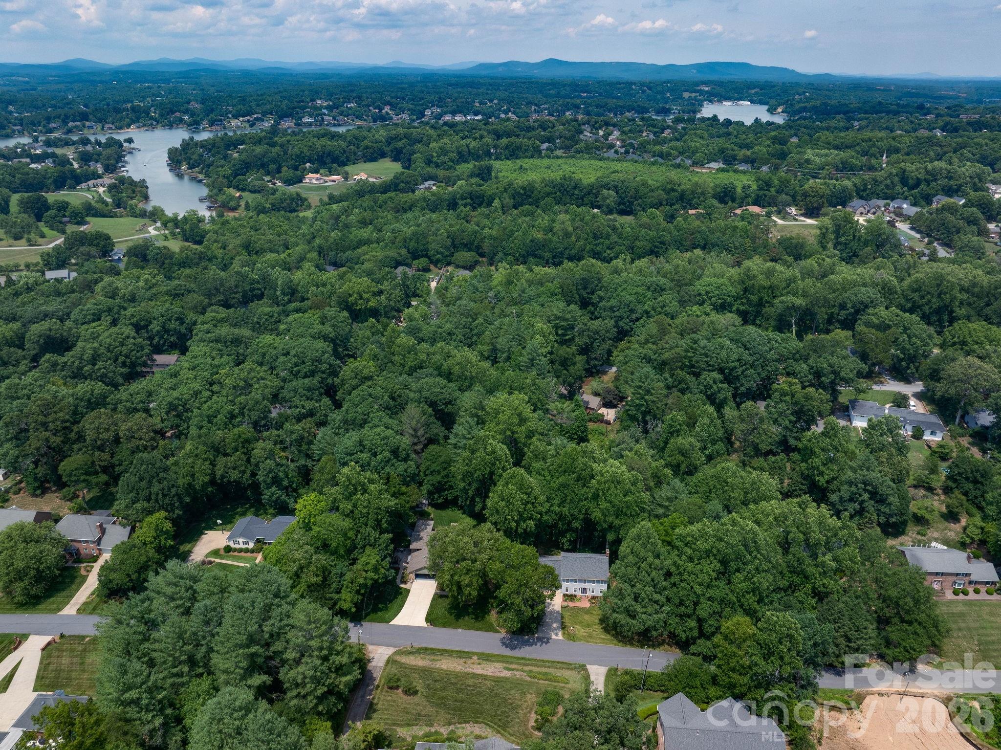 45th image of 200 35th Ave Nw #5, Hickory, NC 28601 | MLS# 4405471