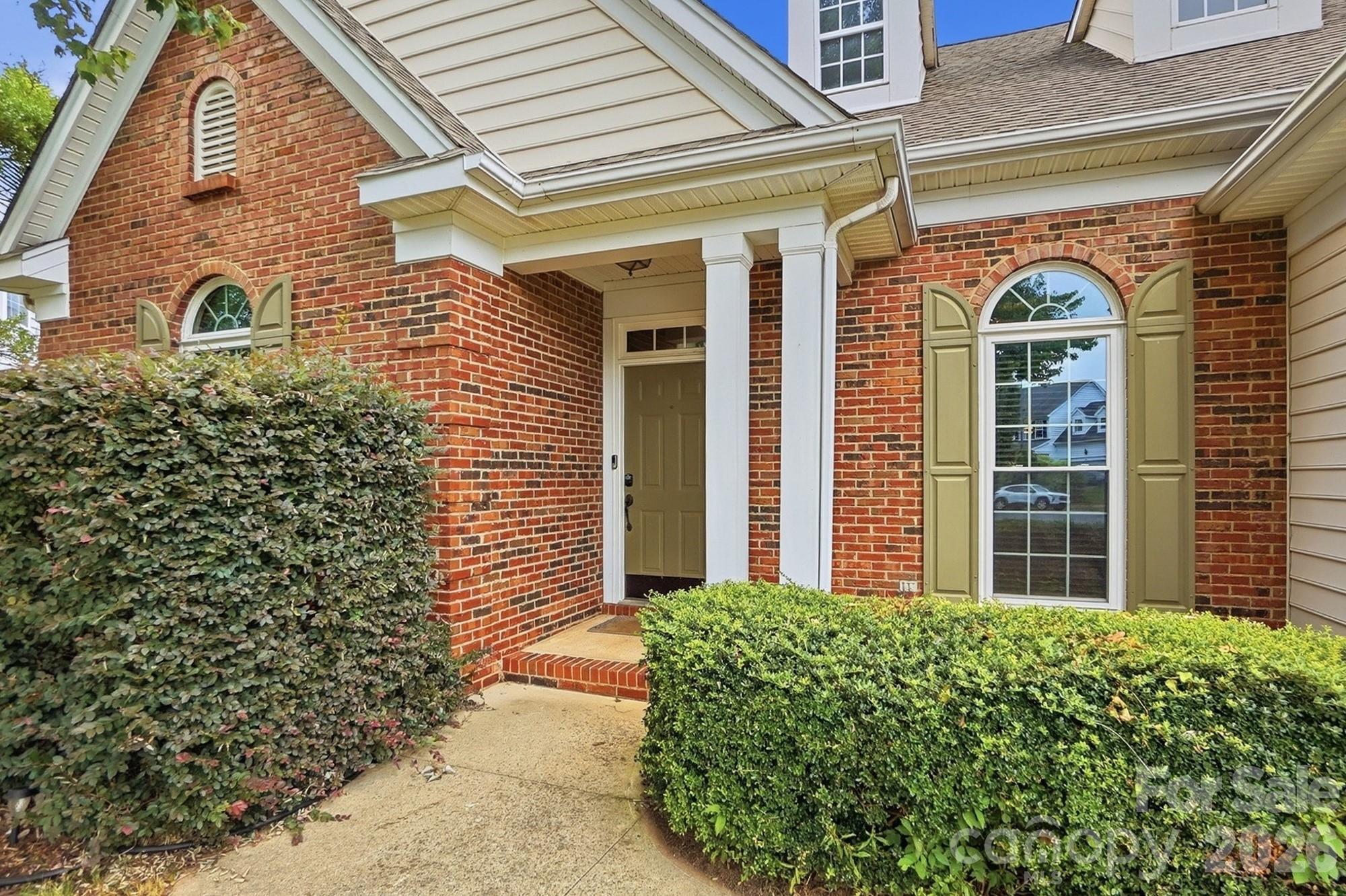 2nd image of 1406 Lockhart Pl Nw, Concord, NC 28027 | MLS# 4405525