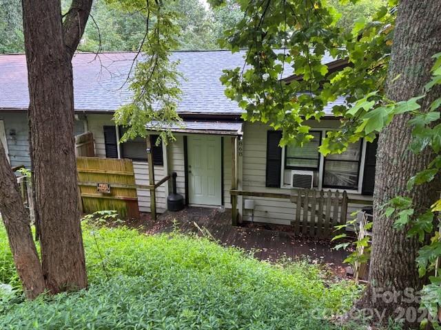 2nd image of 7868 Kinglet Rd, Connelly Springs, NC 28612 | MLS# 4405555