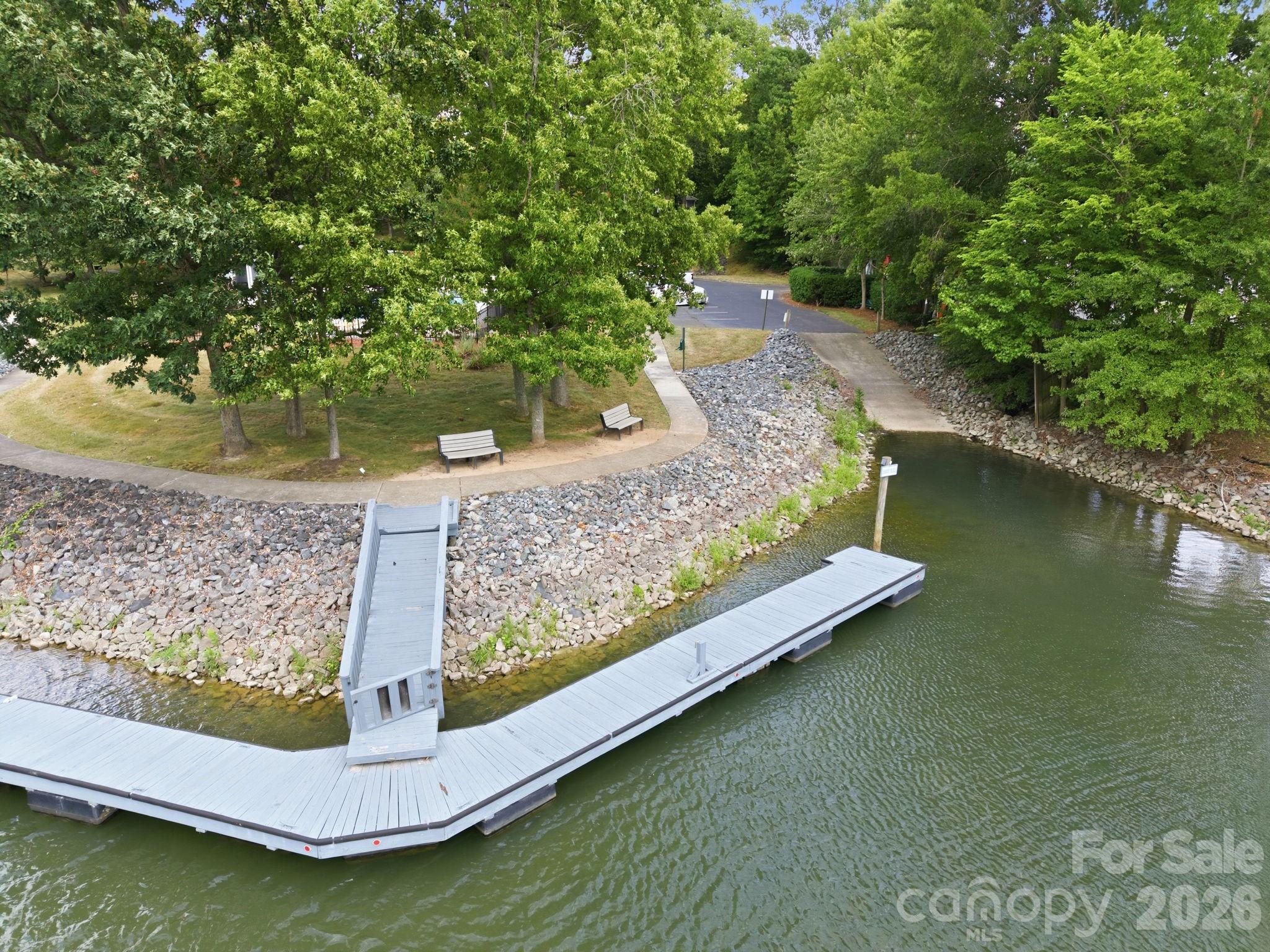3rd image of 18731 Silver Quay Dr, Cornelius, NC 28031 | MLS# 4405741