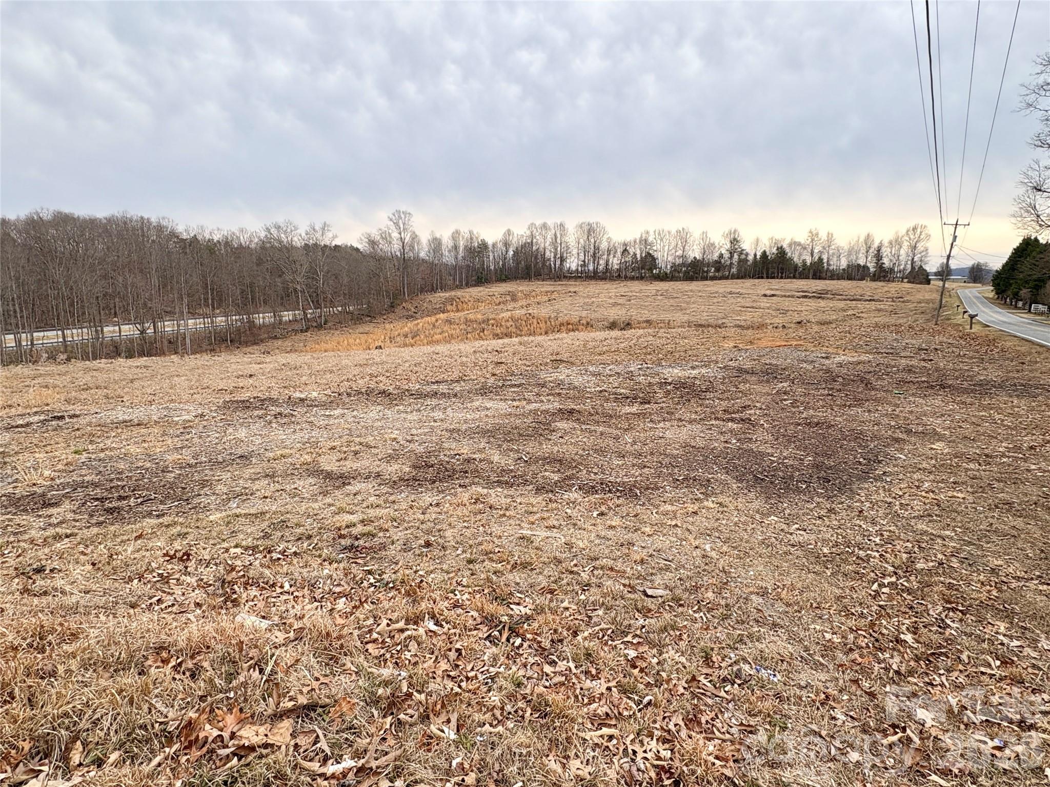 3rd image of 1297 Fall Creek Rd, Jonesville, NC 28642 | MLS# 4405749