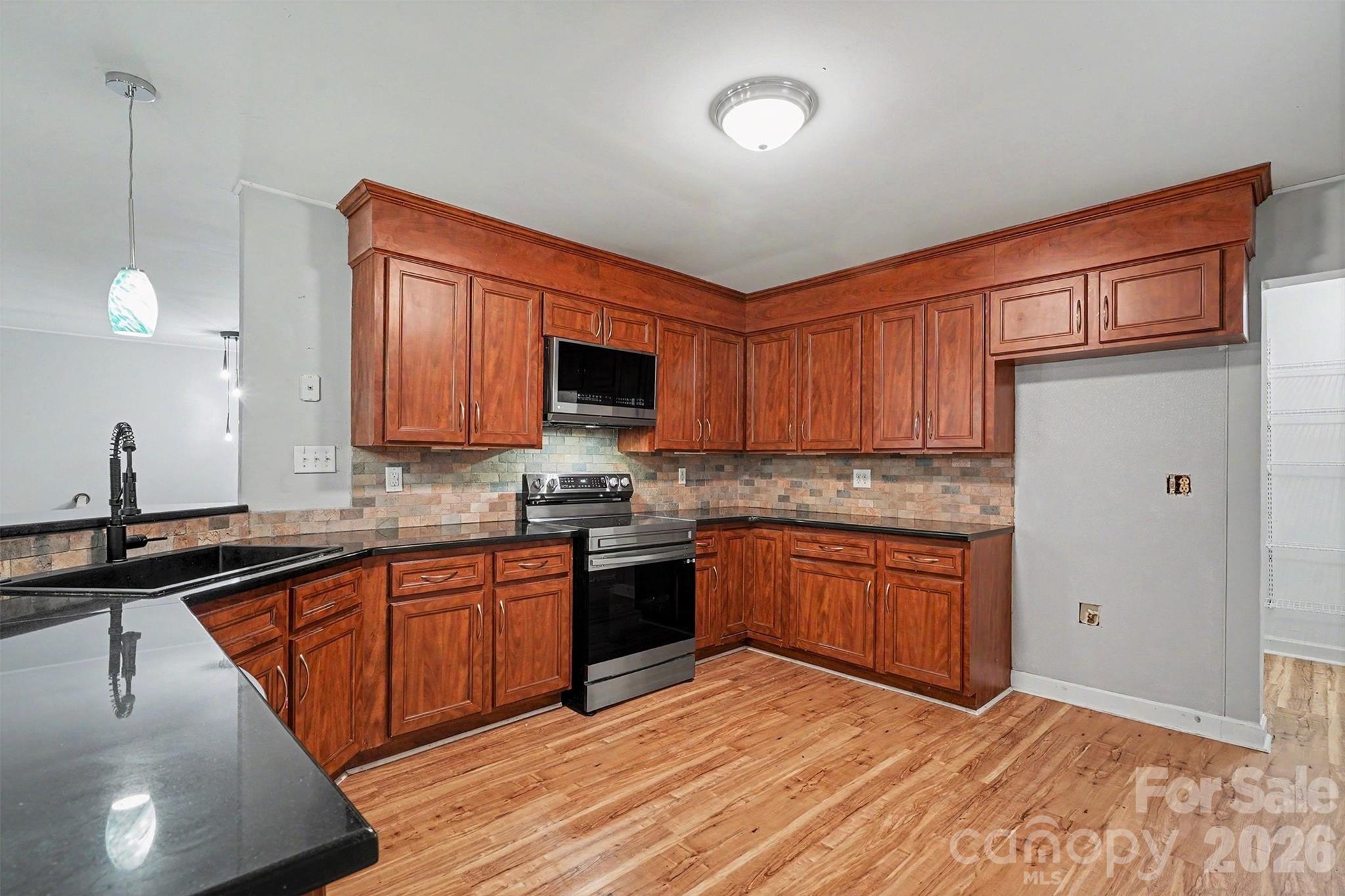 2nd image of 502 Cedarwood Dr, Monroe, NC 28112 | MLS# 4405782