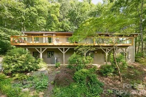 1st image of 12 Beech Tree Ln, Asheville, NC 28804 | MLS# 4406184