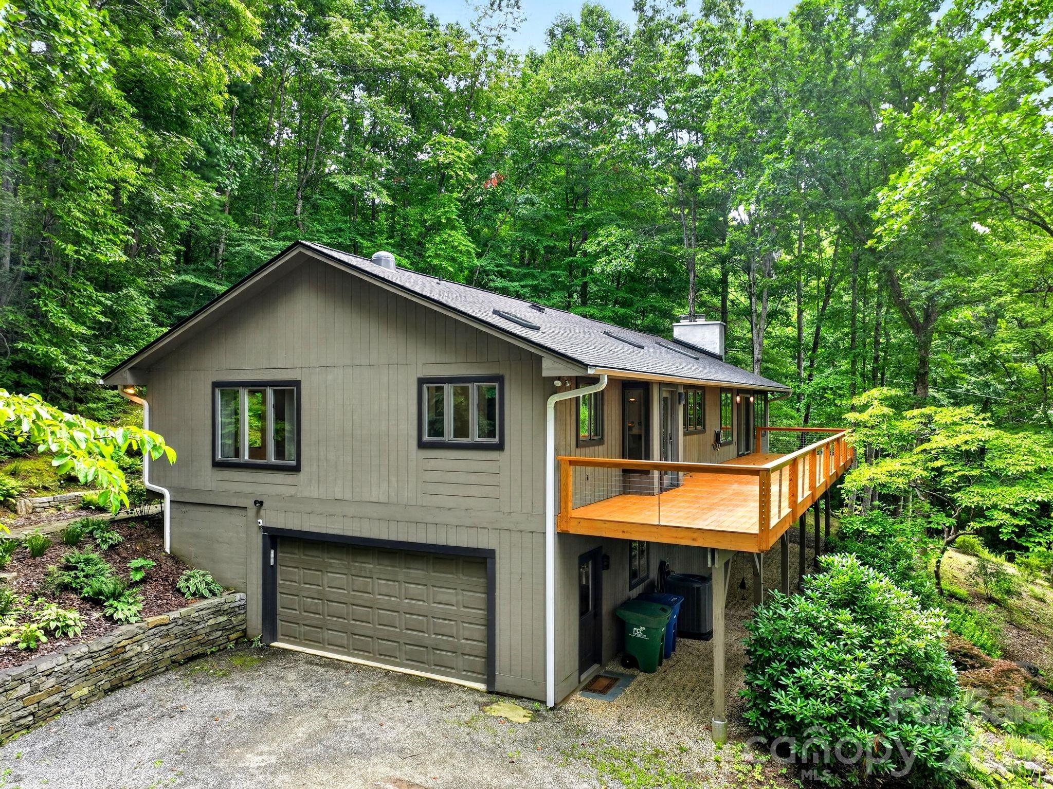 48th image of 12 Beech Tree Ln, Asheville, NC 28804 | MLS# 4406184