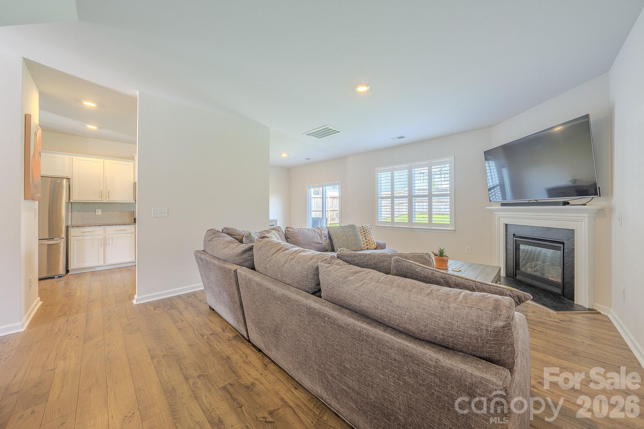 4th image of 355 Tavernier Ln, Candler, NC 28715 | MLS# 4406463