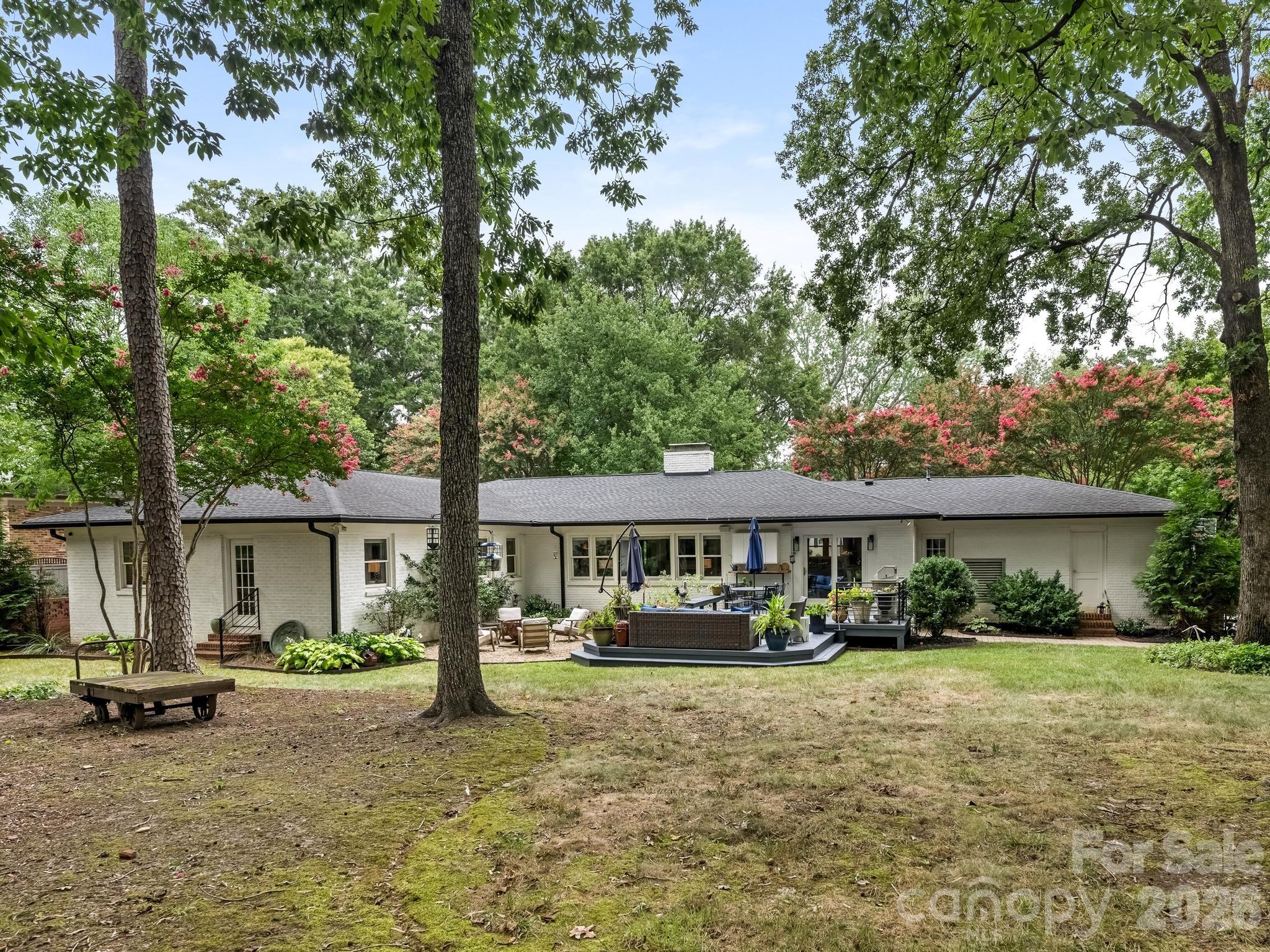 32nd image of 2652 Knollwood Rd, Charlotte, NC 28211 | MLS# 4406724