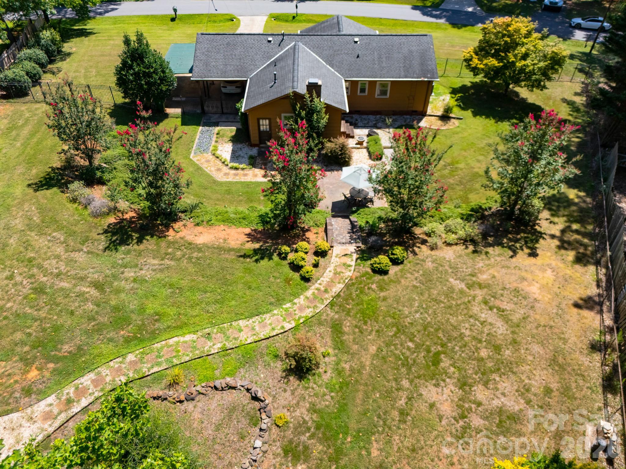 4th image of 1433 Niagara Cir, Charlotte, NC 28214 | MLS# 4406762