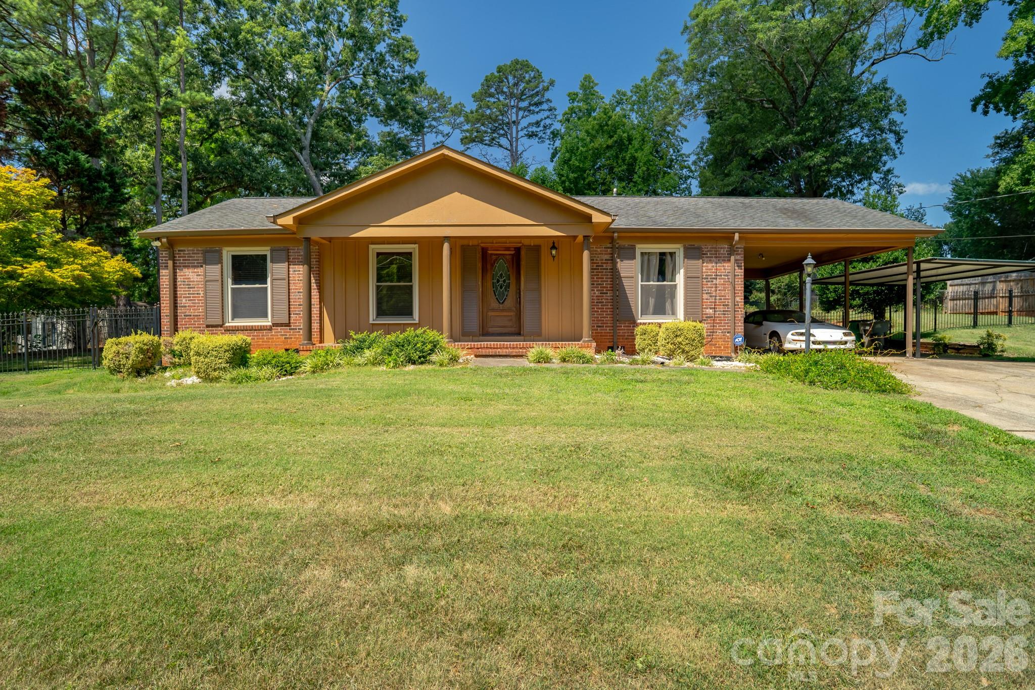 1st image of 1433 Niagara Cir, Charlotte, NC 28214 | MLS# 4406762