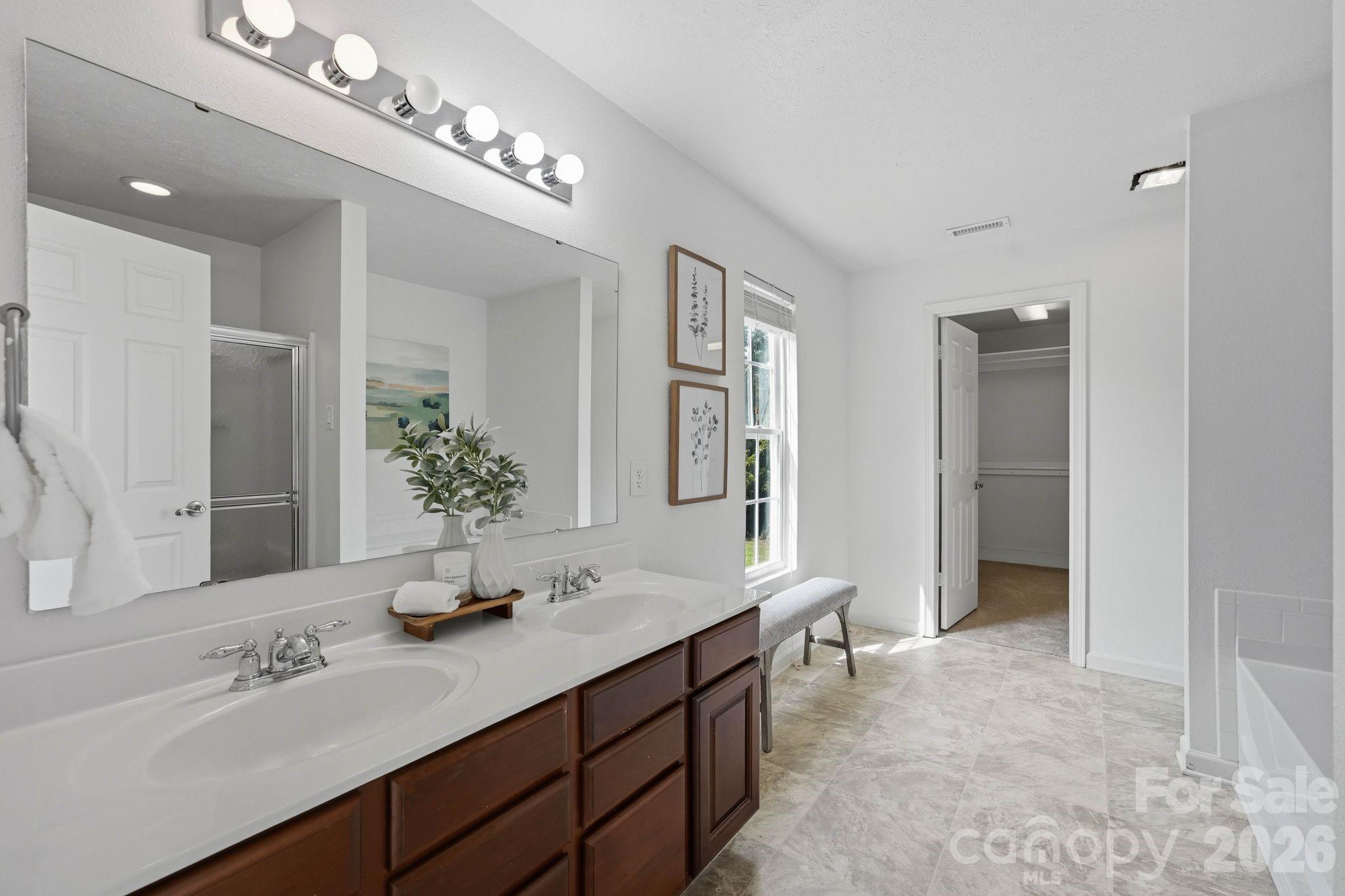 5th image of 12821 Silvaire Farm Rd, Charlotte, NC 28278 | MLS# 4406945