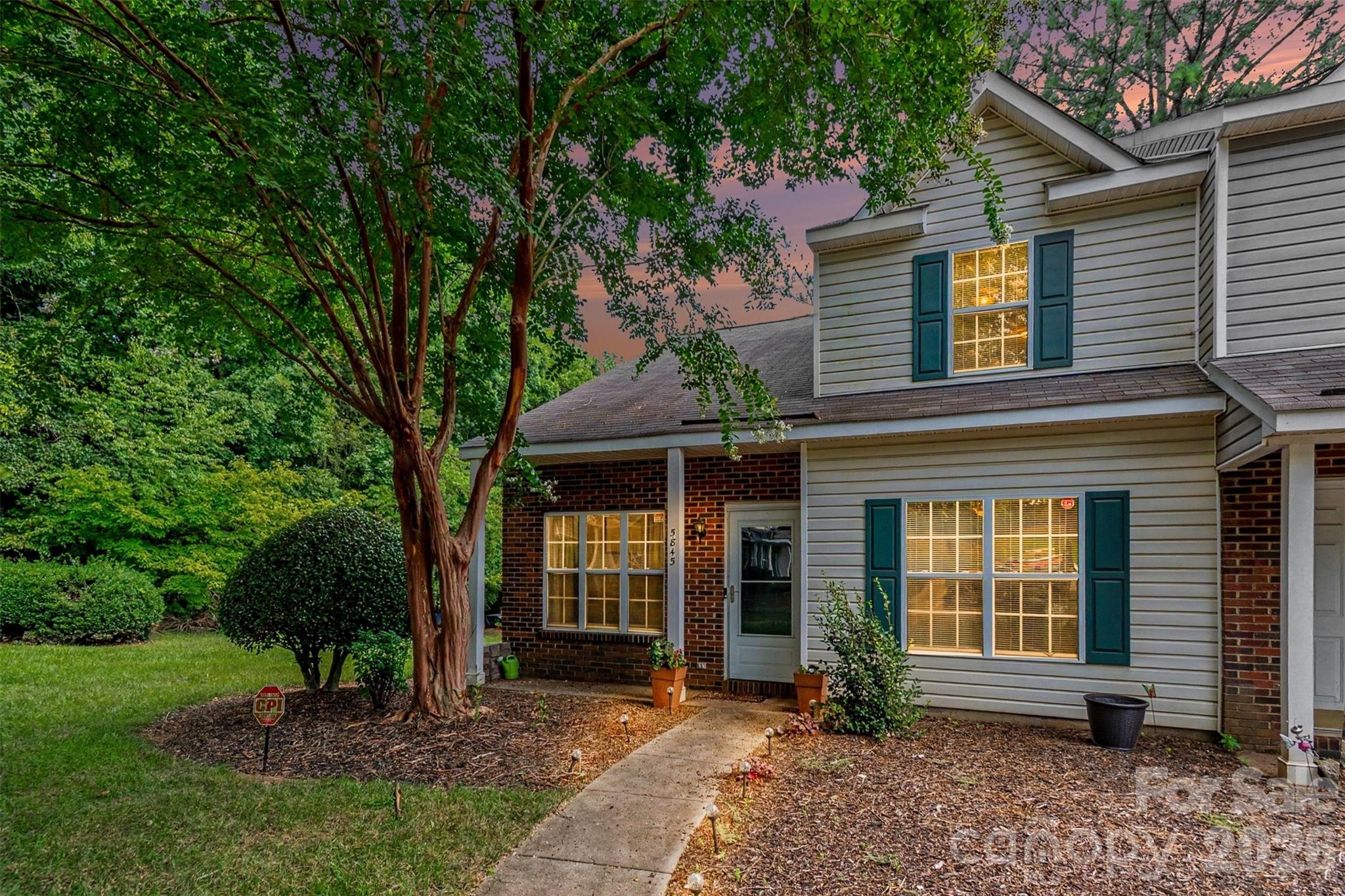 1st image of 5845 Cougar Ln, Charlotte, NC 28269 | MLS# 4407101