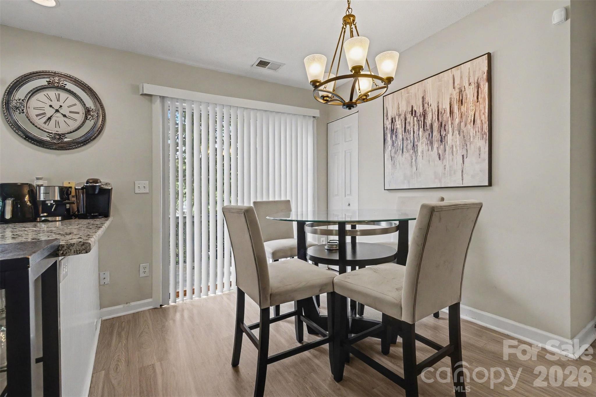 5th image of 5845 Cougar Ln, Charlotte, NC 28269 | MLS# 4407101