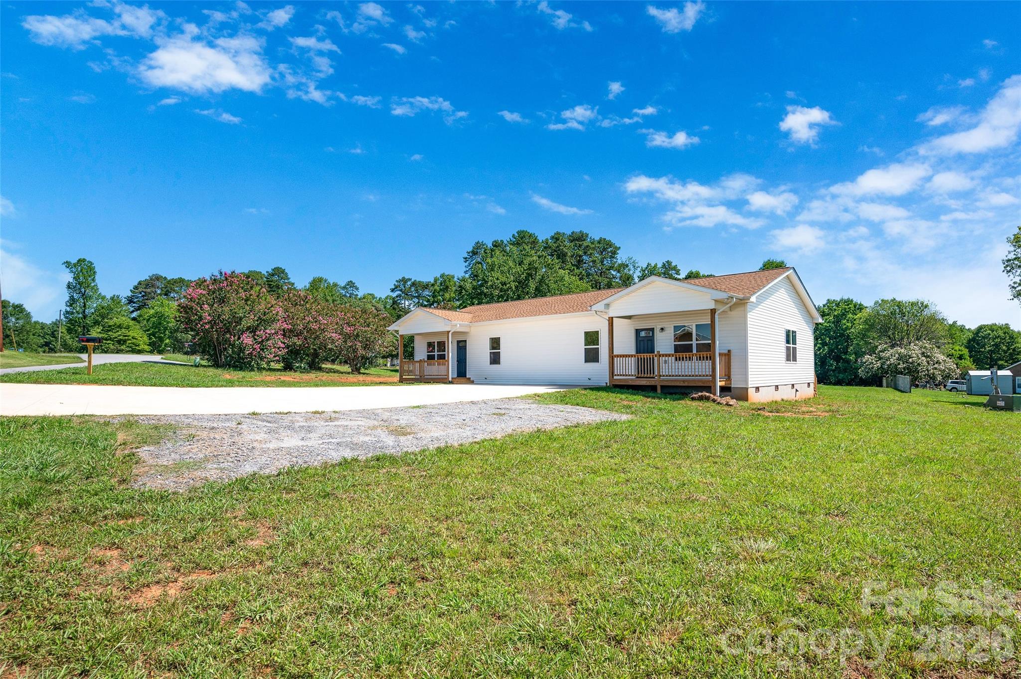 4th image of 4000 Herman Sipe Rd, Conover, NC 28613 | MLS# 4407218
