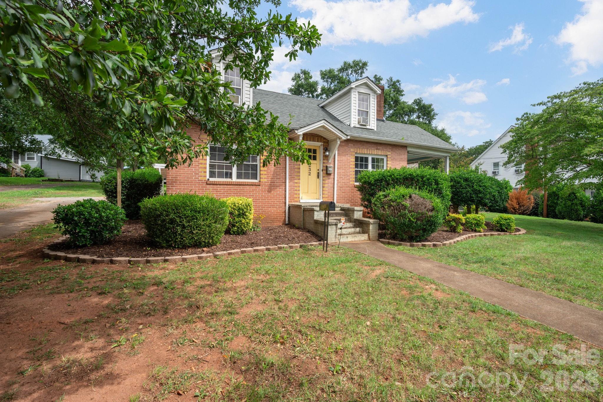 2nd image of 232 Maple St, Rutherfordton, NC 28139 | MLS# 4407225