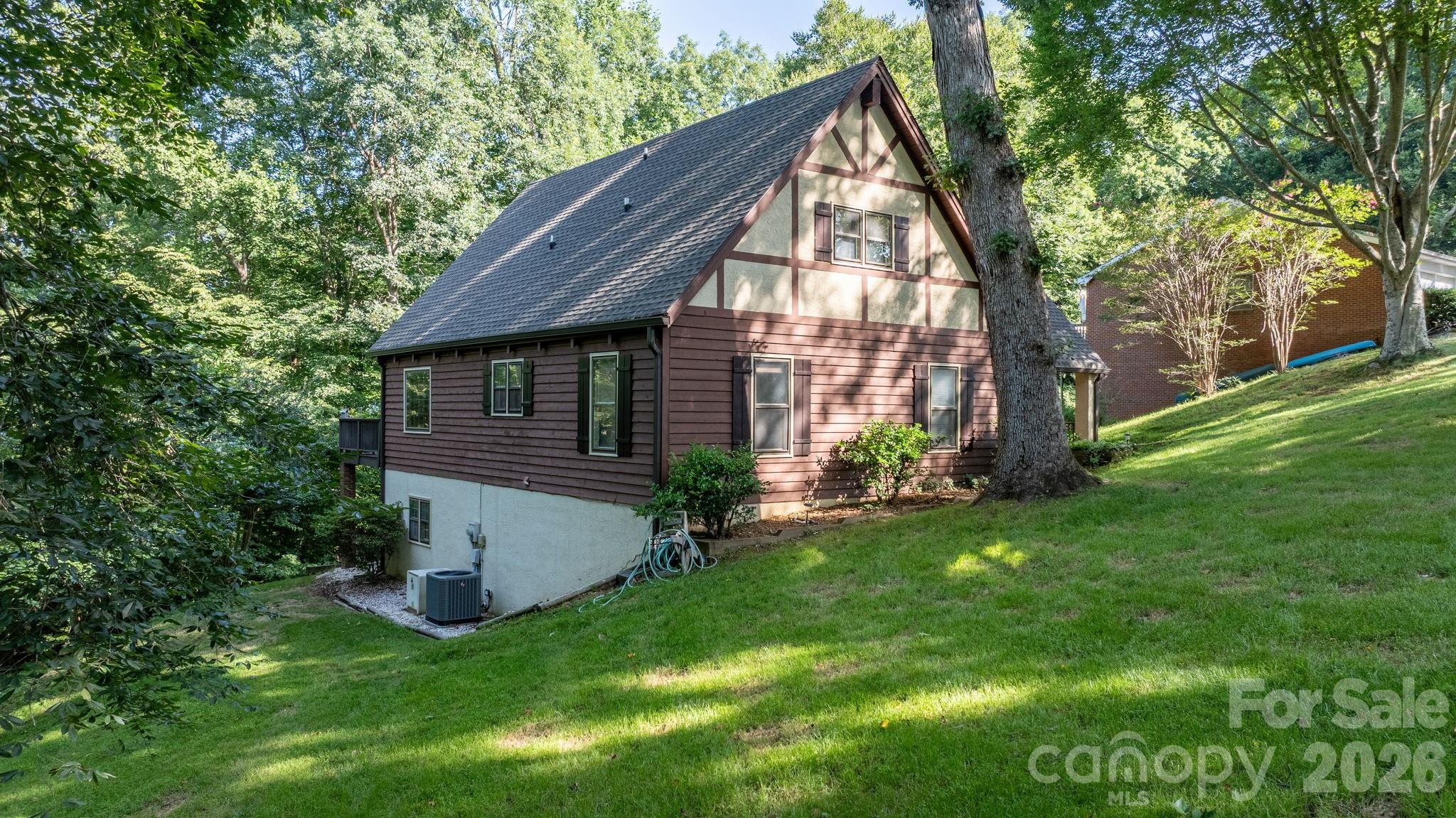 4th image of 5562 Clearlake Dr, Hickory, NC 28601 | MLS# 4407359