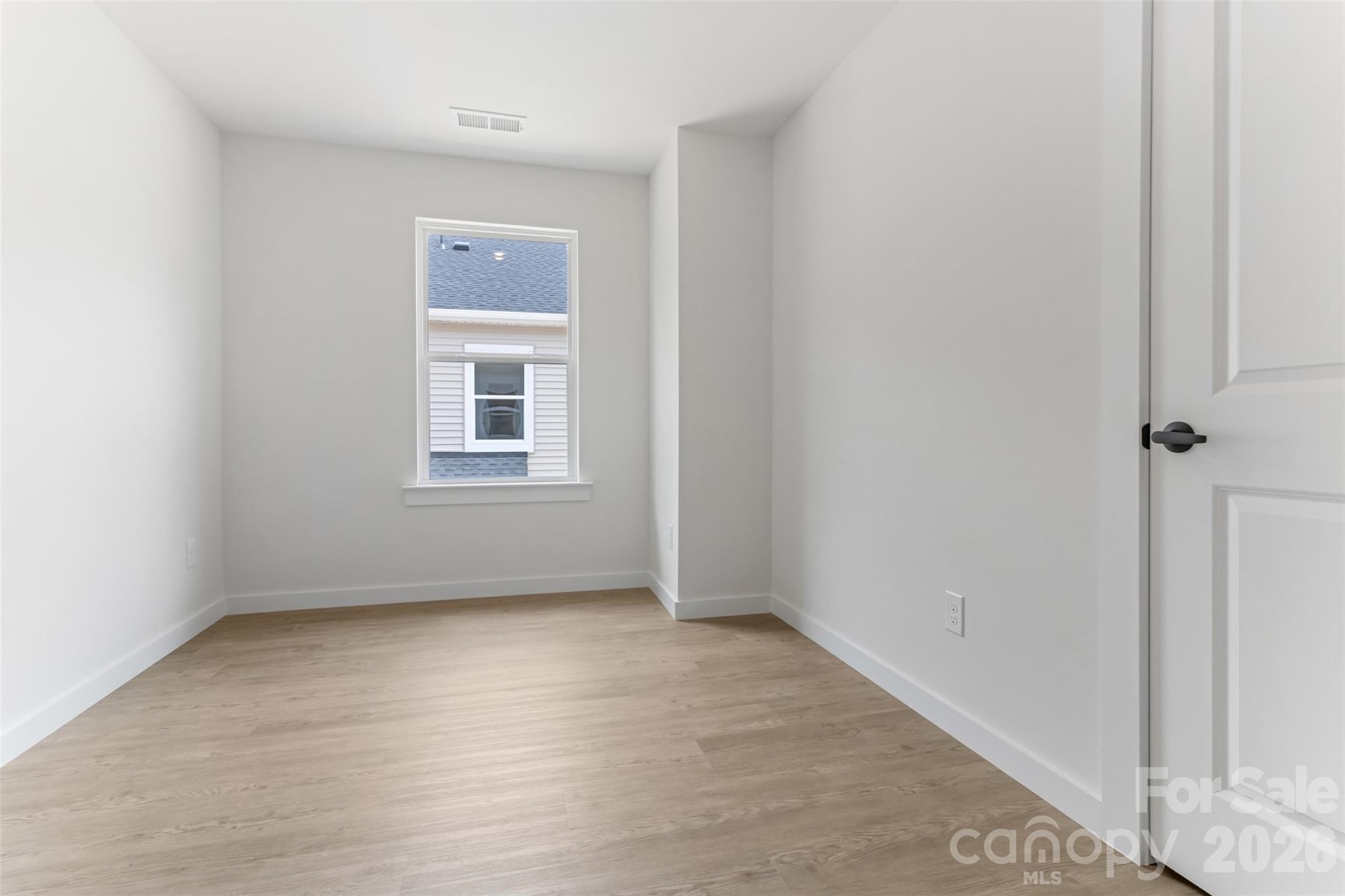 11th image of 105 107 8th Avenue Dr Se #1, Hickory, NC 28602 | MLS# 4407408