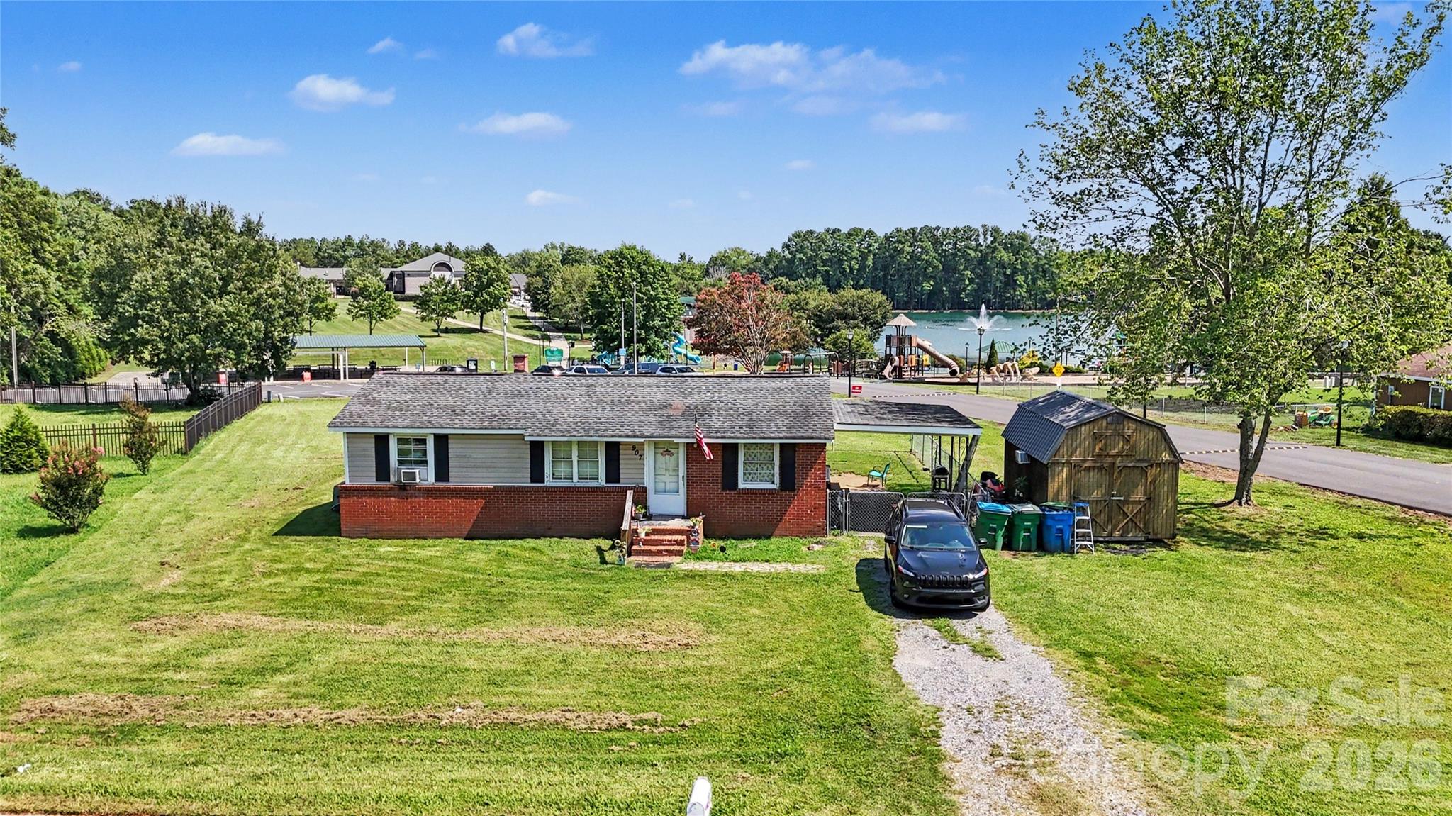 1st image of 907 Lakeview Dr, Pineville, NC 28134 | MLS# 4407444