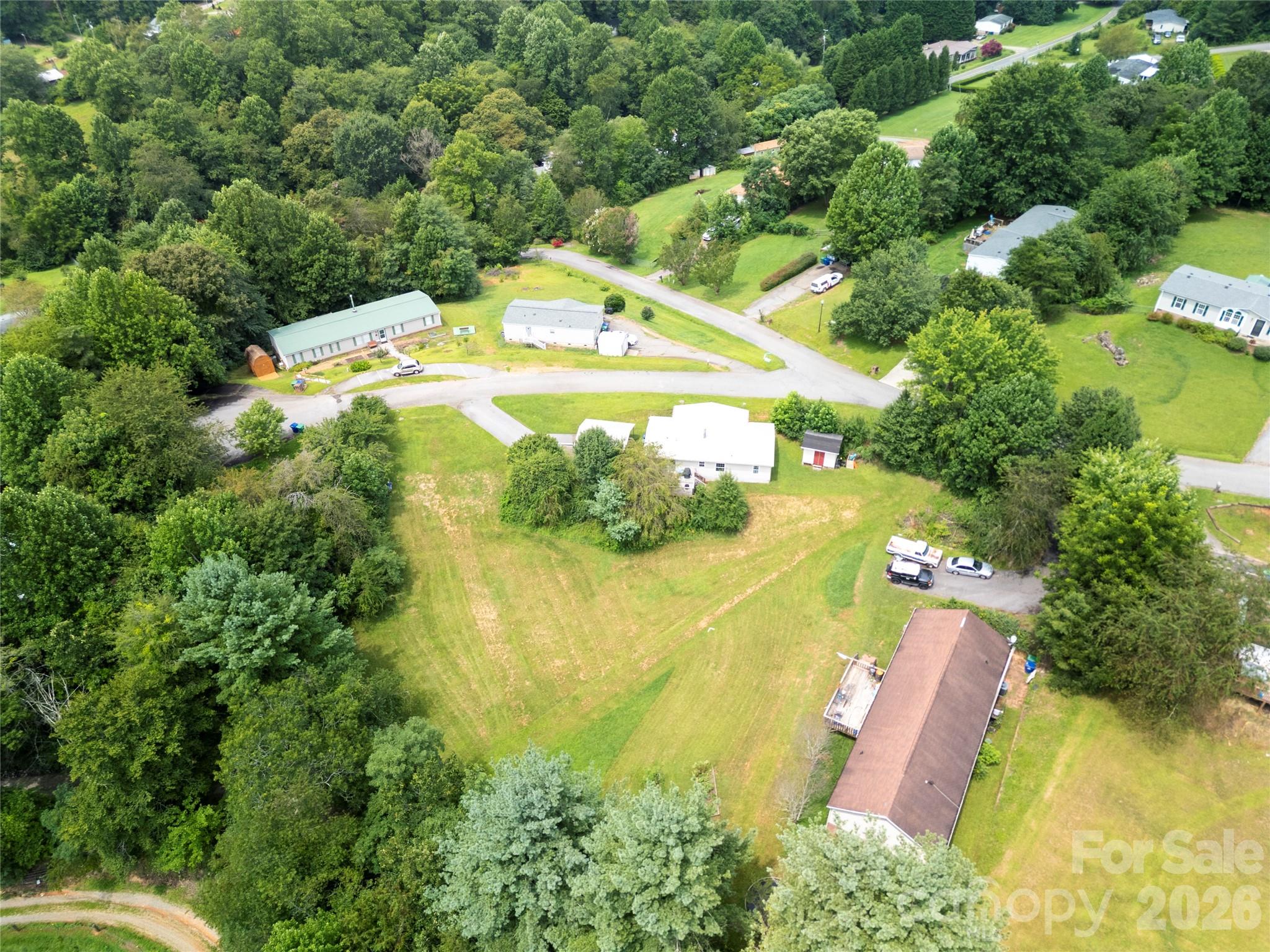 26th image of 105 Short Meadow Dr, Candler, NC 28715 | MLS# 4407461