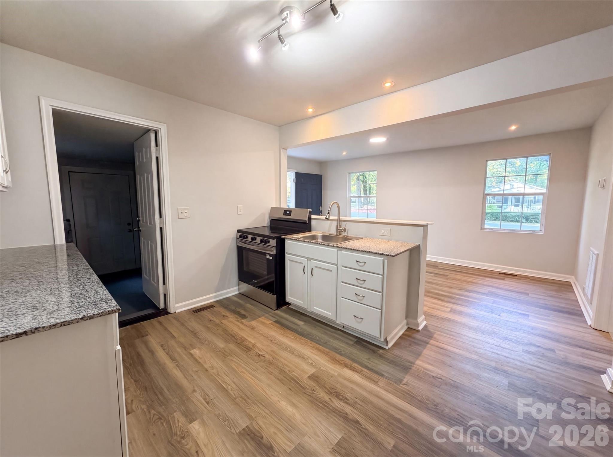 2nd image of 224 Avery St, Fort Mill, SC 29715 | MLS# 4407466