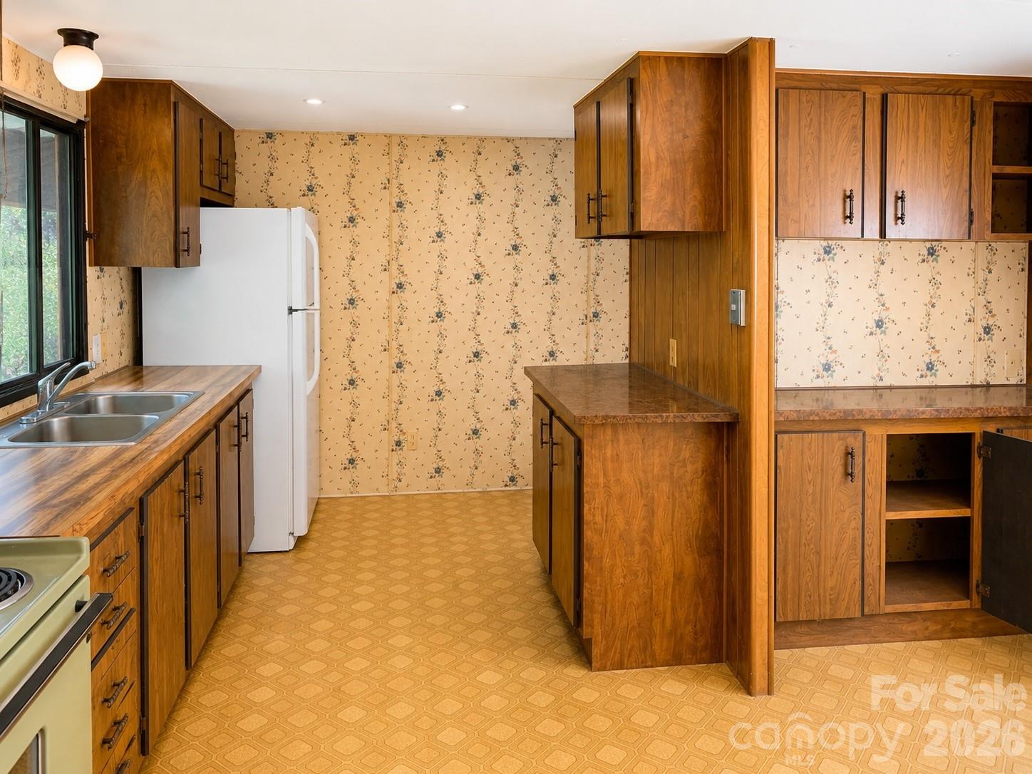 3rd image of 30 Gertrude Ln, Candler, NC 28715 | MLS# 4407471